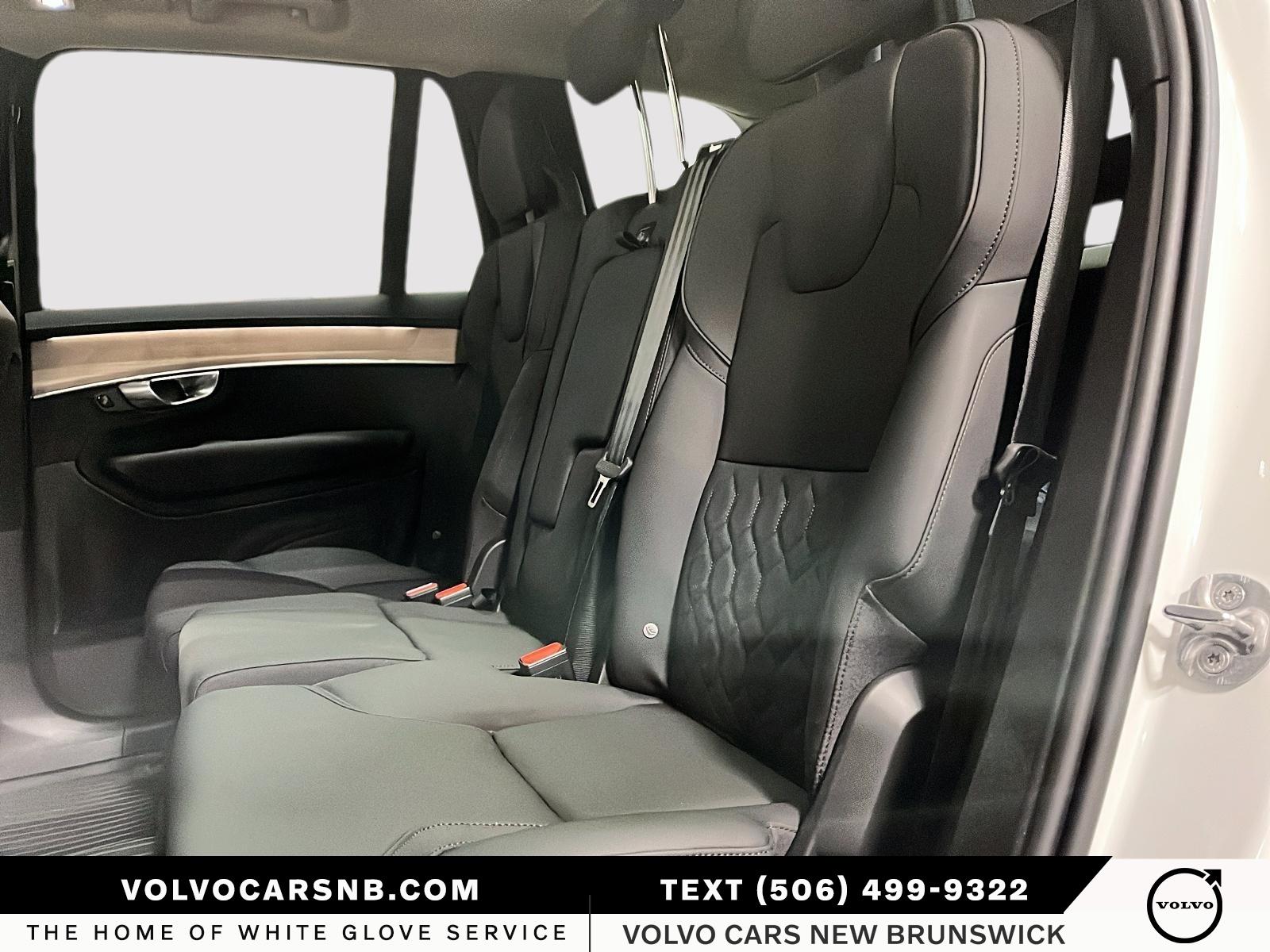 2026 Volvo XC90 B6 Plus Dark Theme