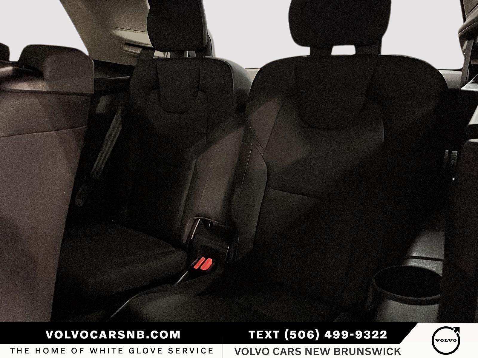 2026 Volvo XC90 B6 Plus Dark Theme