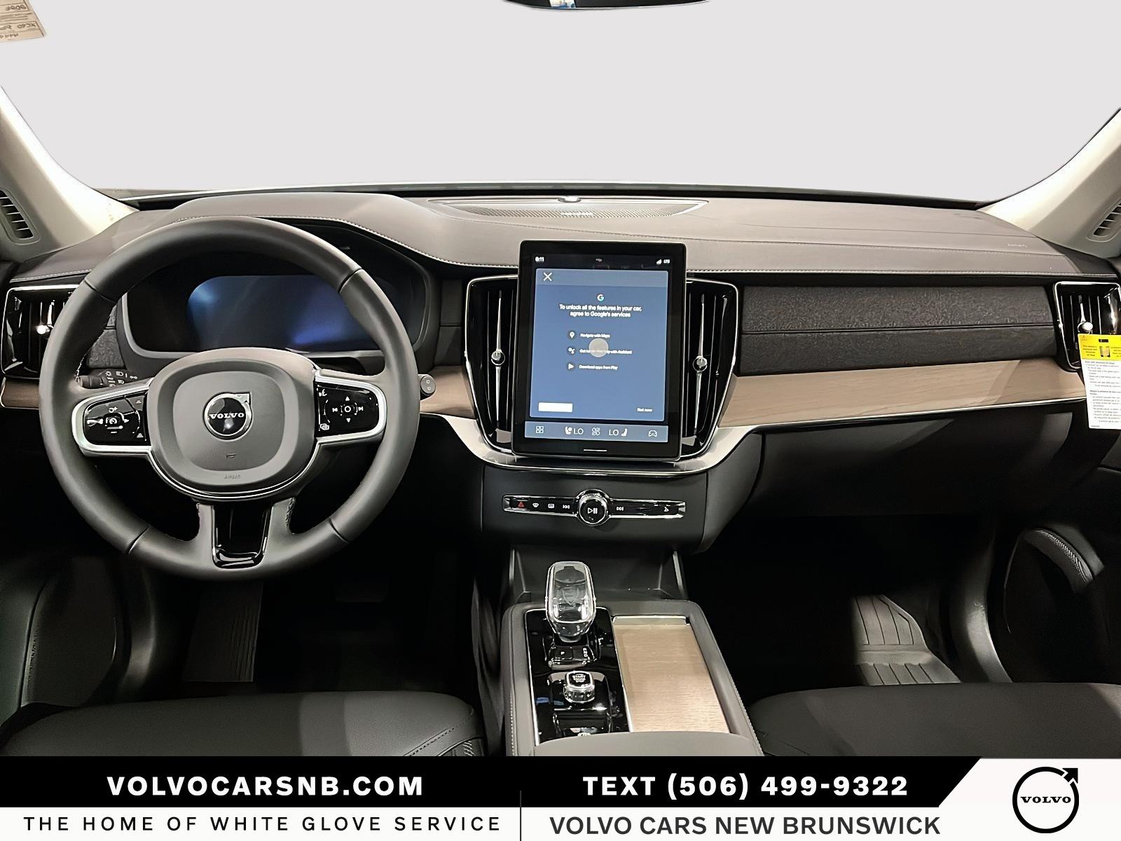 2026 Volvo XC90 B6 Plus Dark Theme