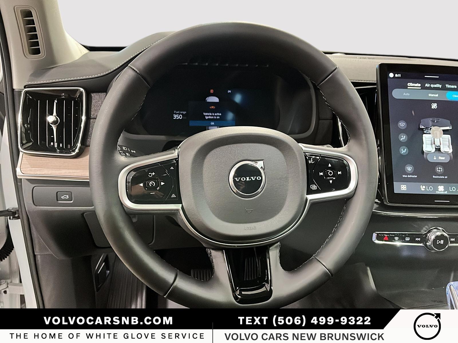 2026 Volvo XC90 B6 Plus Dark Theme