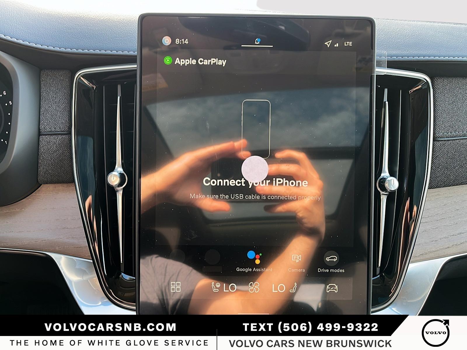 2026 Volvo XC90 B6 Plus Dark Theme