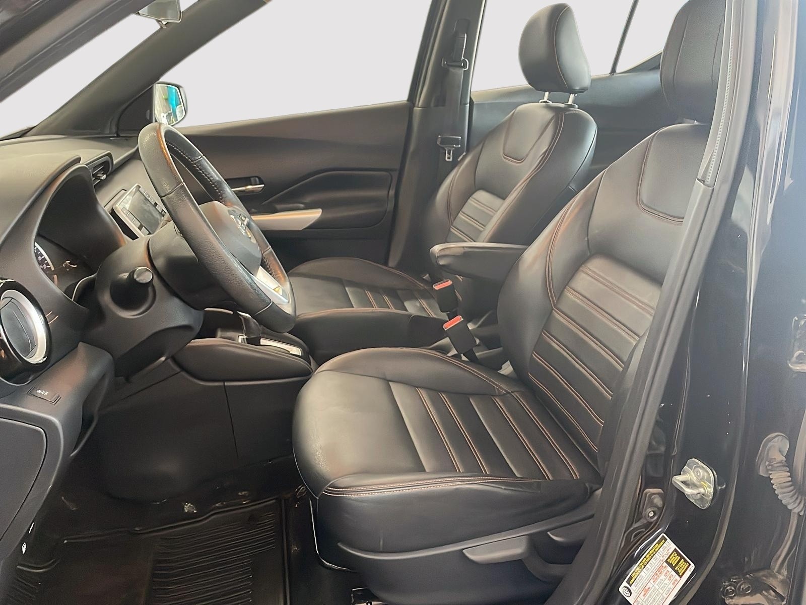 2019 Nissan Kicks SR
