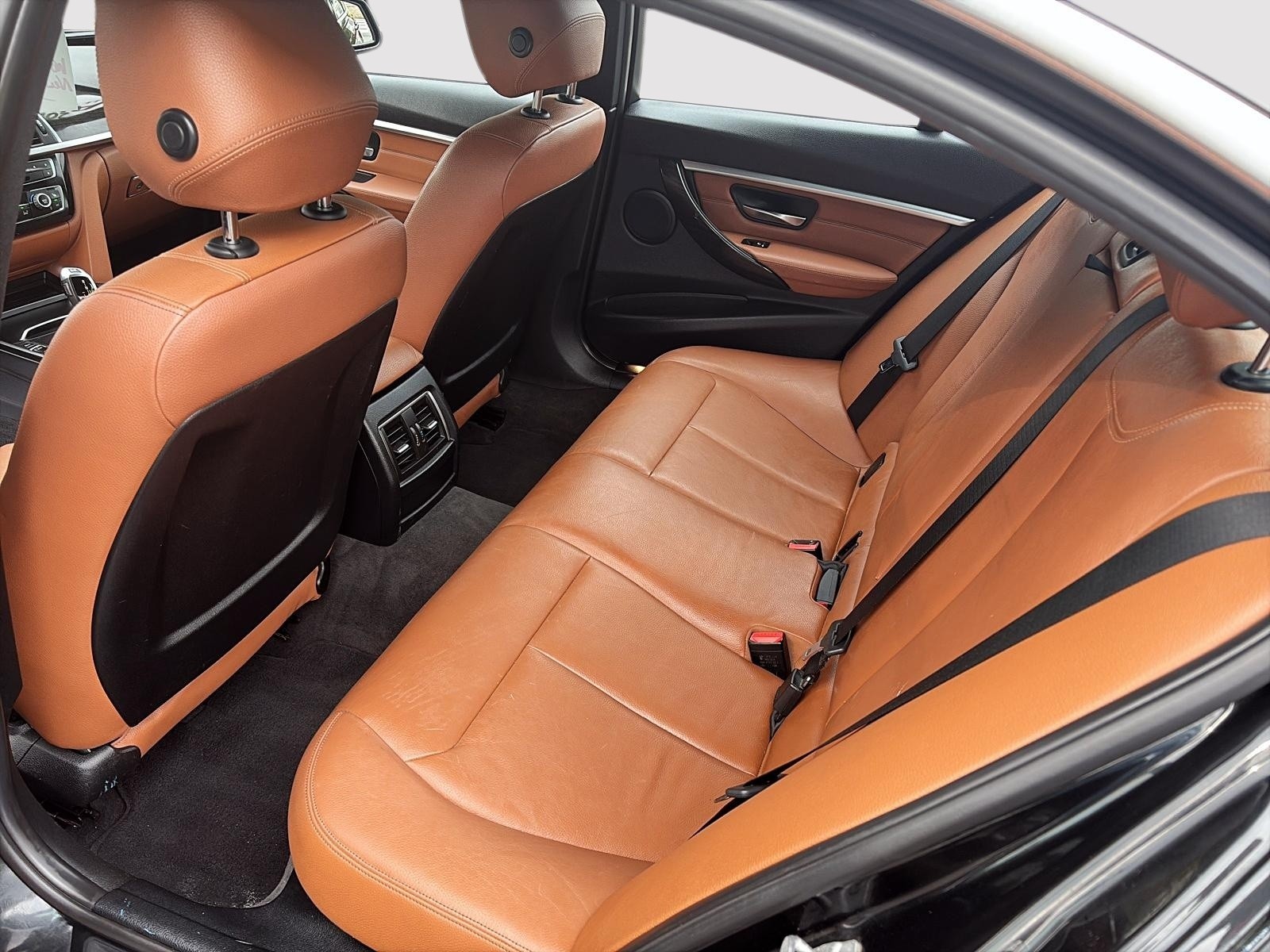 2016 BMW 328 i xDrive