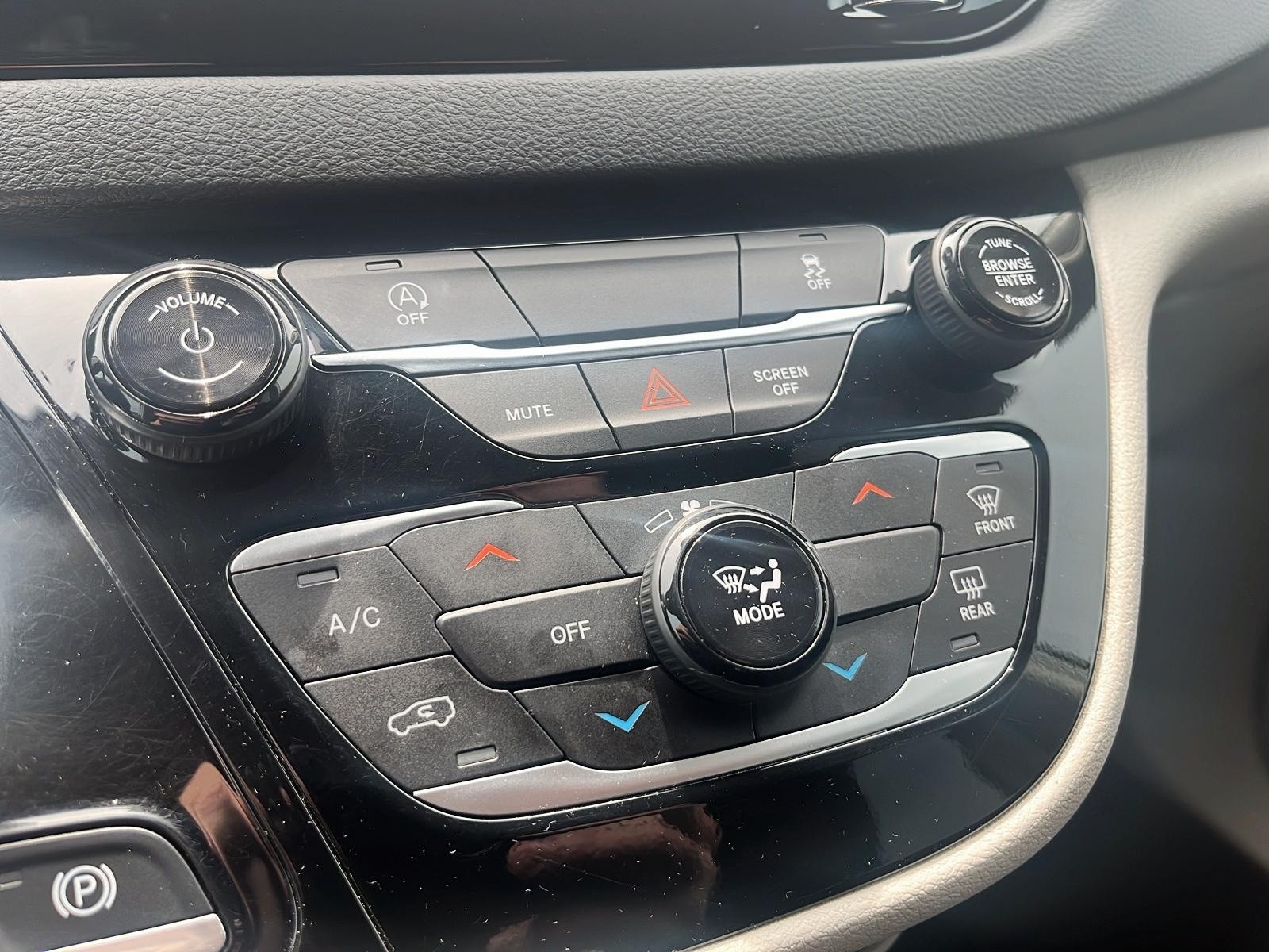 2024 Chrysler Grand Caravan SXT