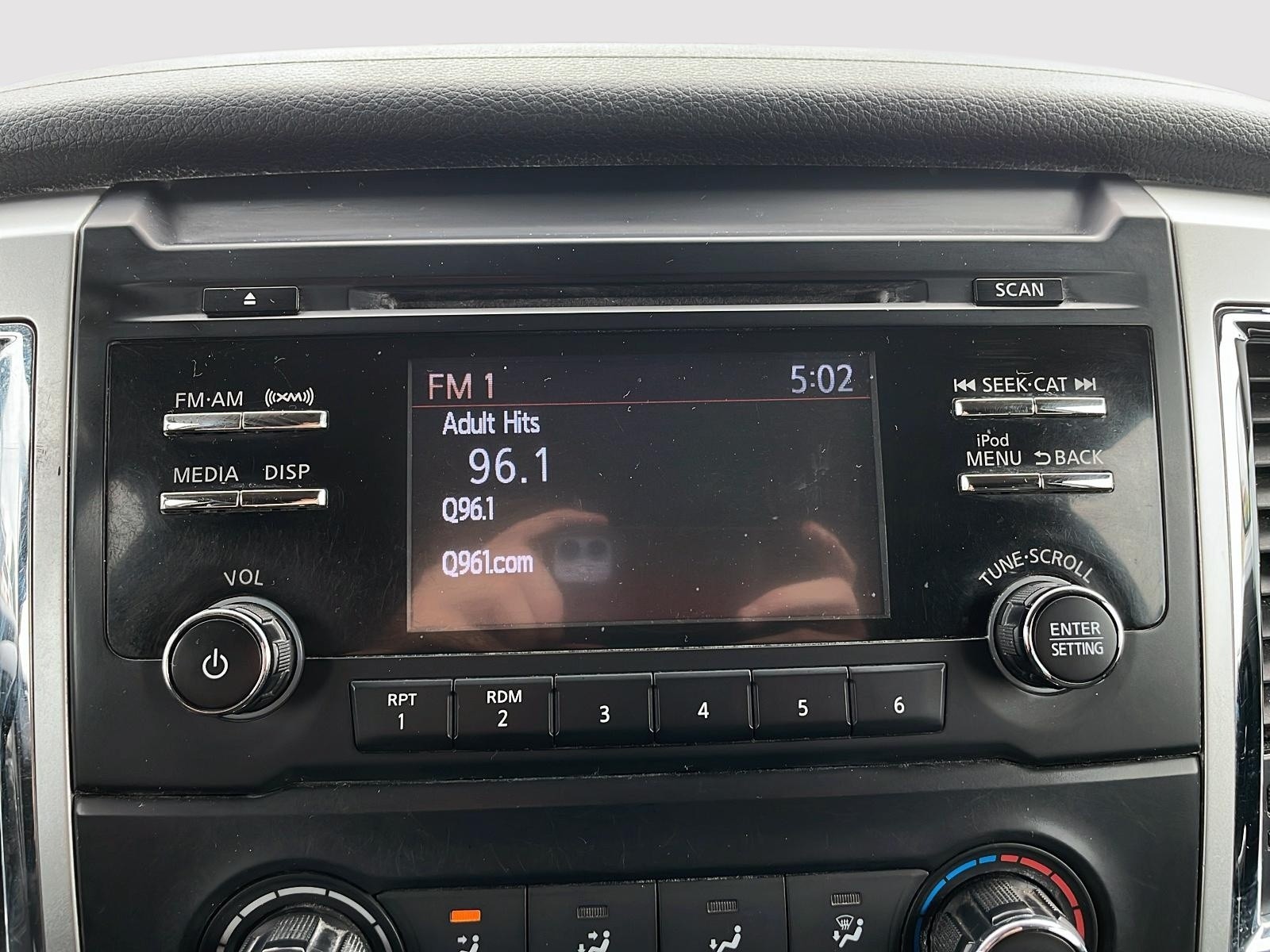 2018 Nissan Titan SV