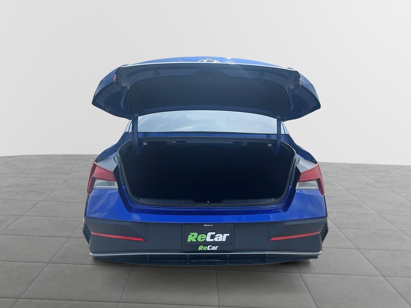2024 Hyundai Elantra Preferred