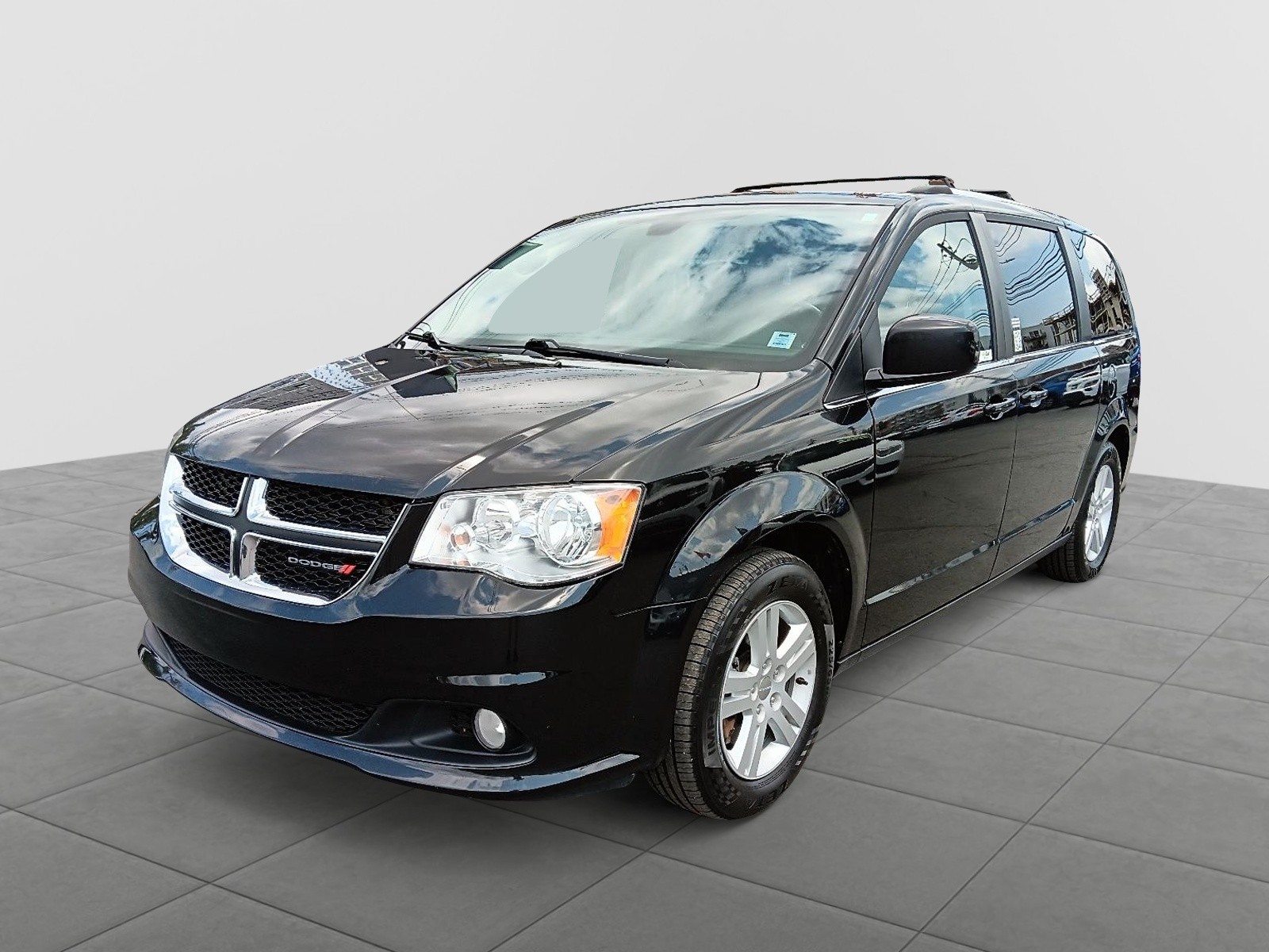 2020 Dodge Grand Caravan  Crew