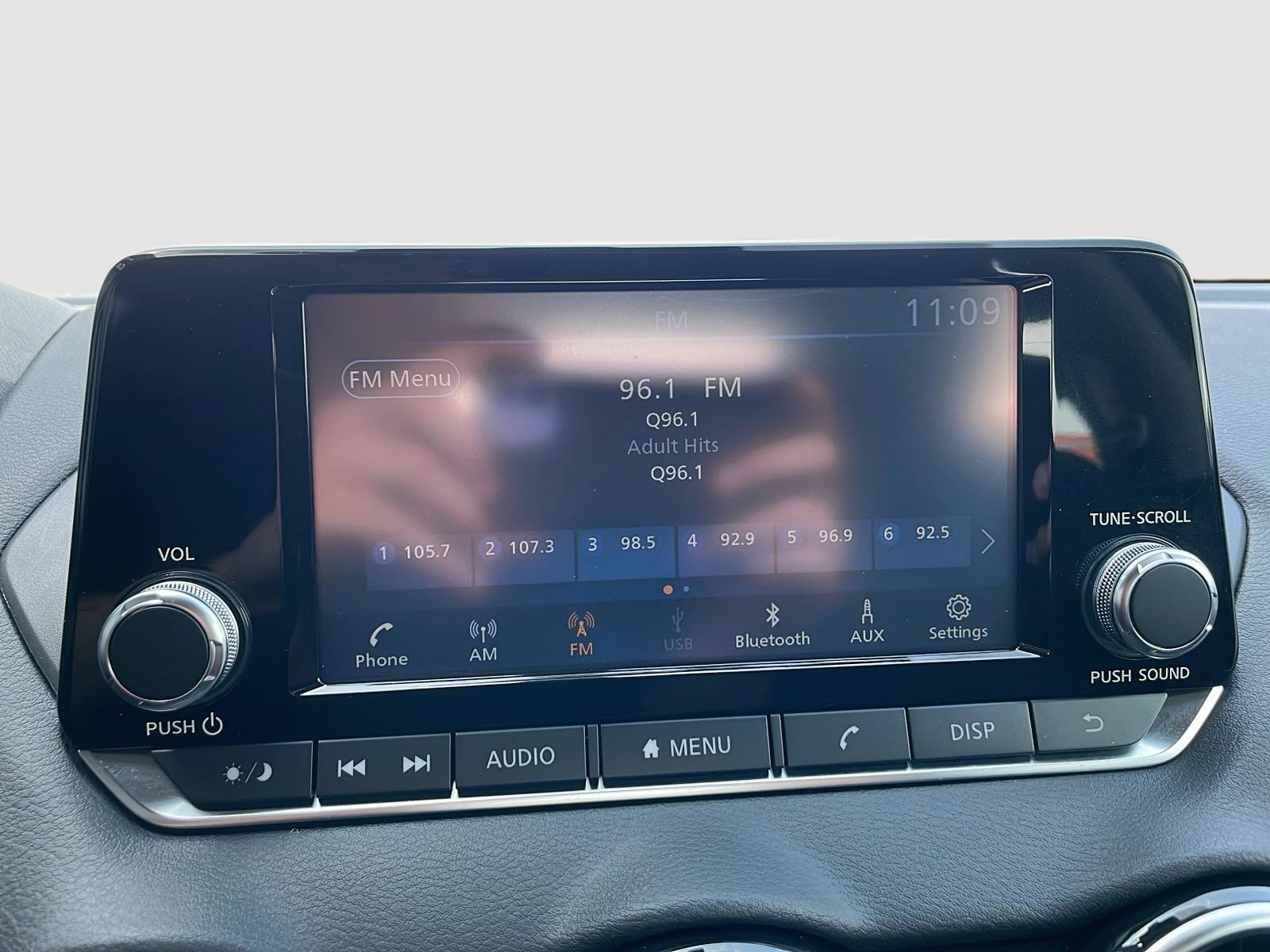 2023 Nissan Sentra S Plus
