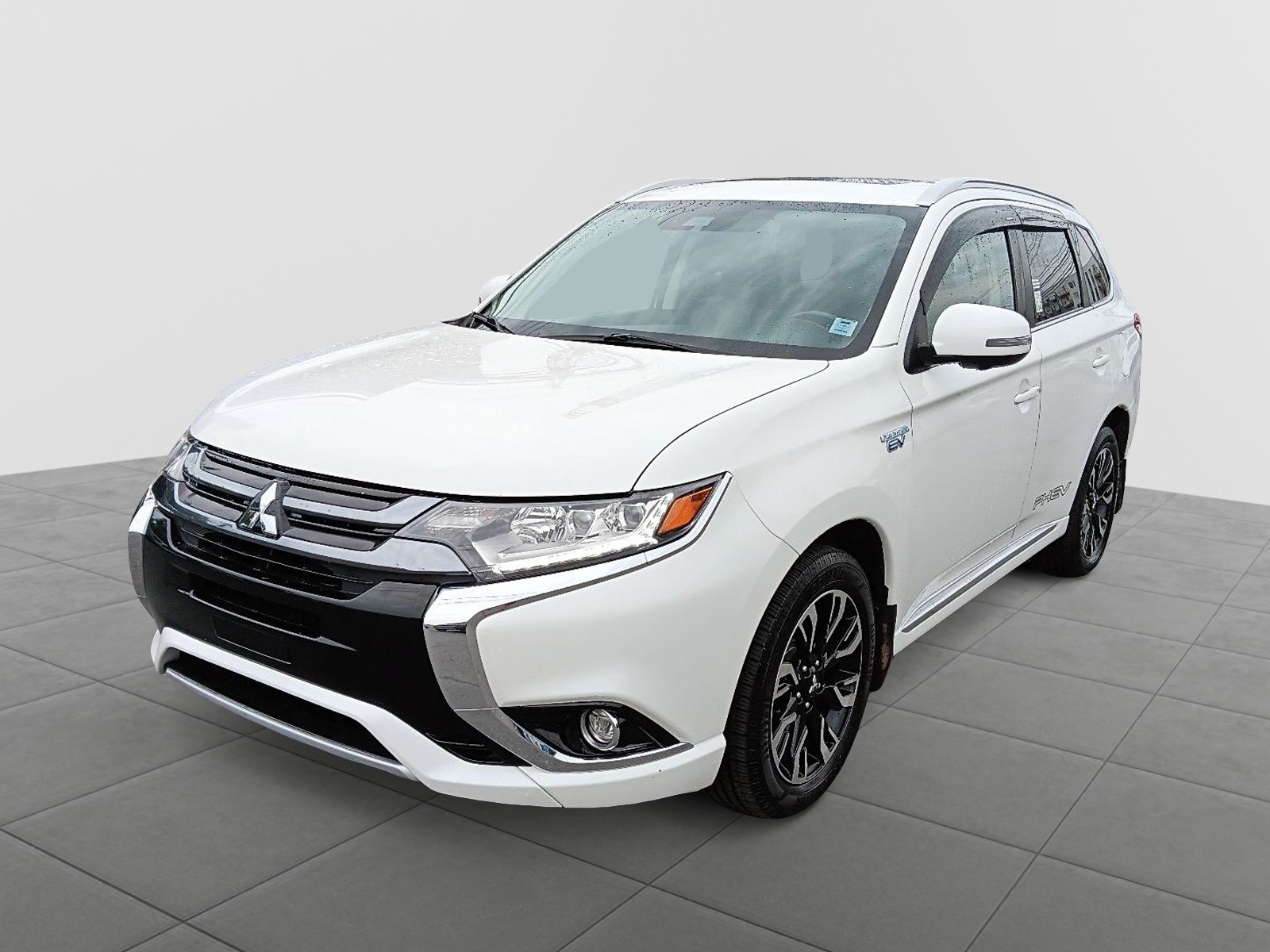 2018 Mitsubishi Outlander Plug-In Hybrid  GT