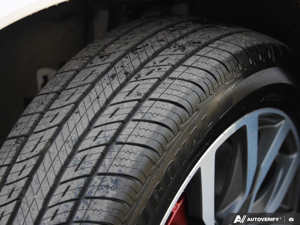 used 2022 Cadillac XT6 car, priced at $44,989