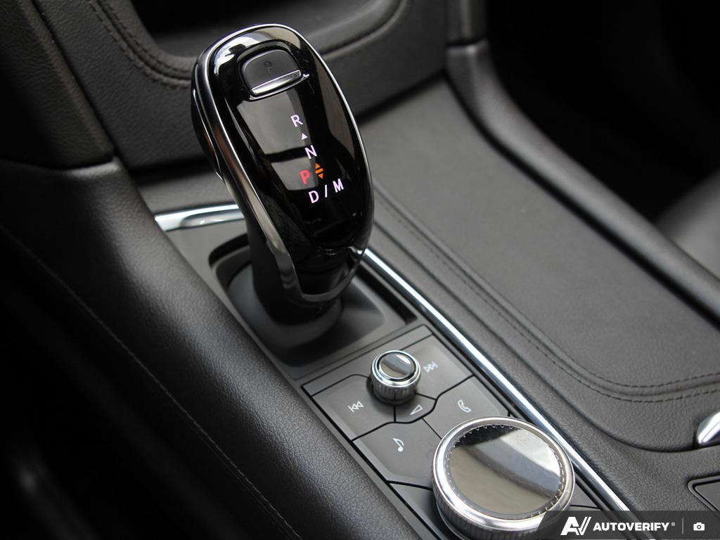 used 2022 Cadillac XT6 car, priced at $44,989