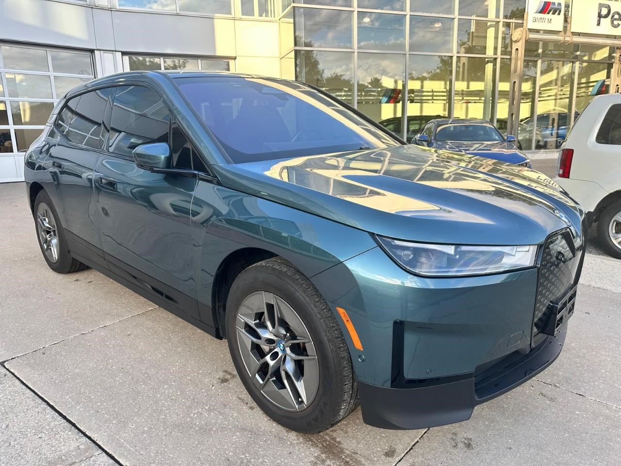 2023 BMW iX xDrive40, Toronto, Cash