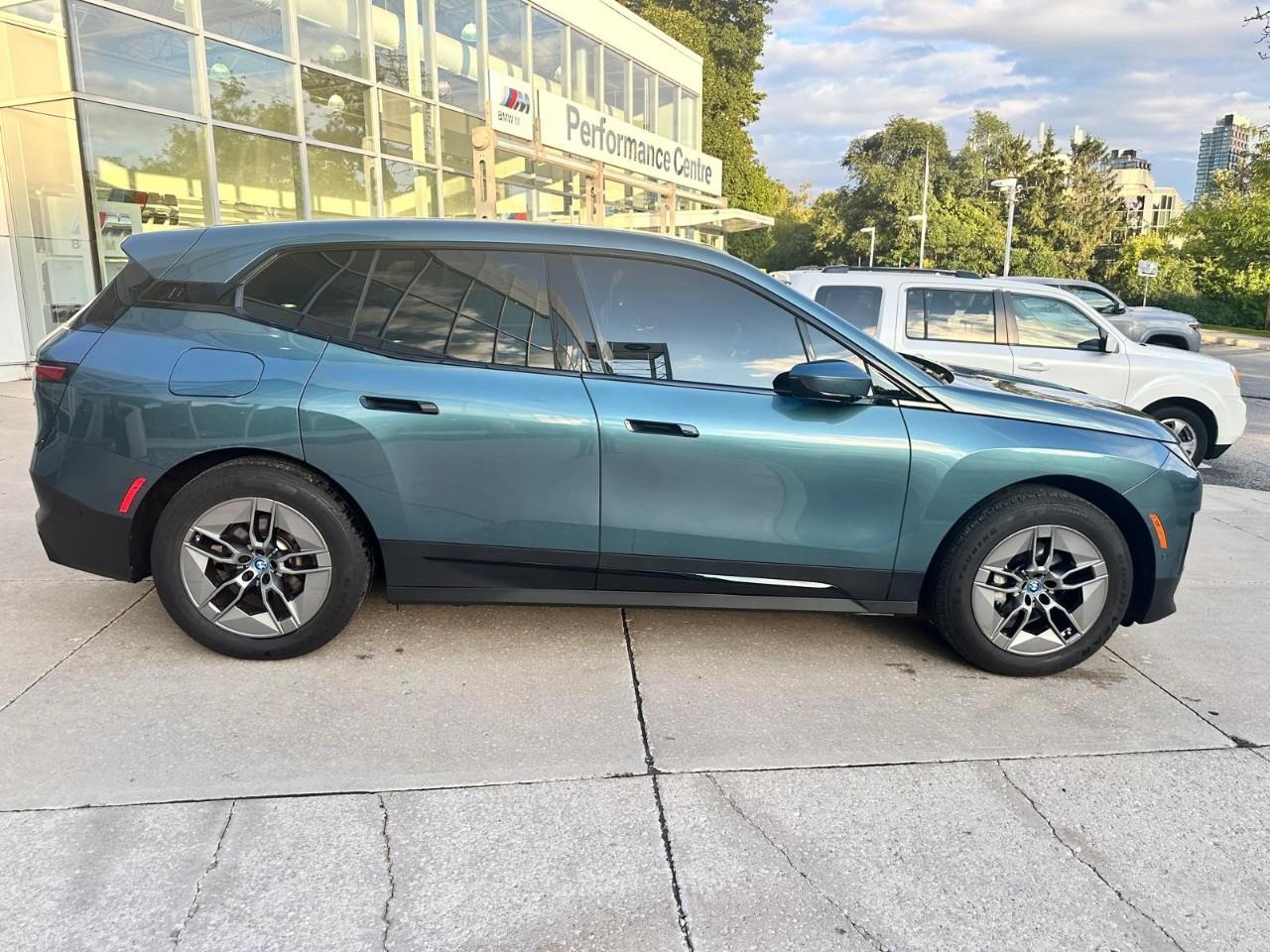 2023 BMW iX xDrive40, Toronto, Cash