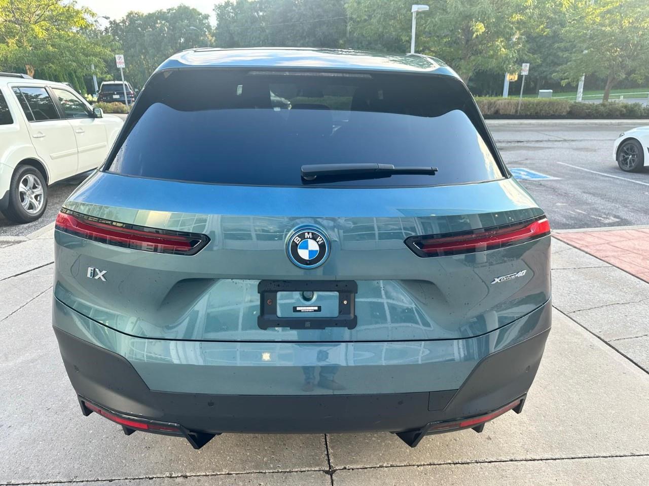 2023 BMW iX xDrive40, Toronto, Cash