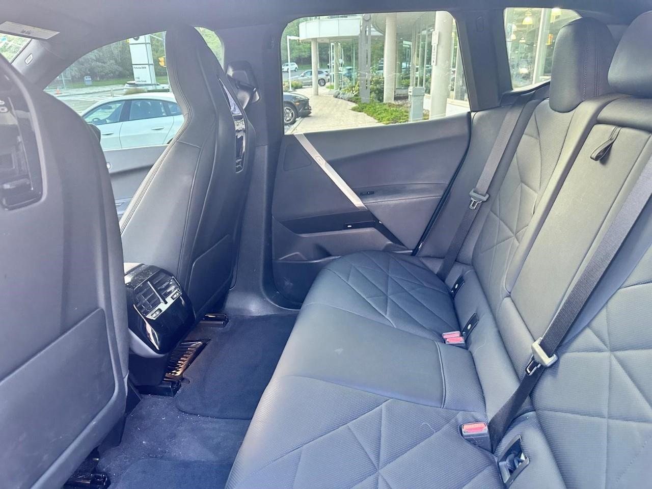 2023 BMW iX xDrive40, Toronto, Cash