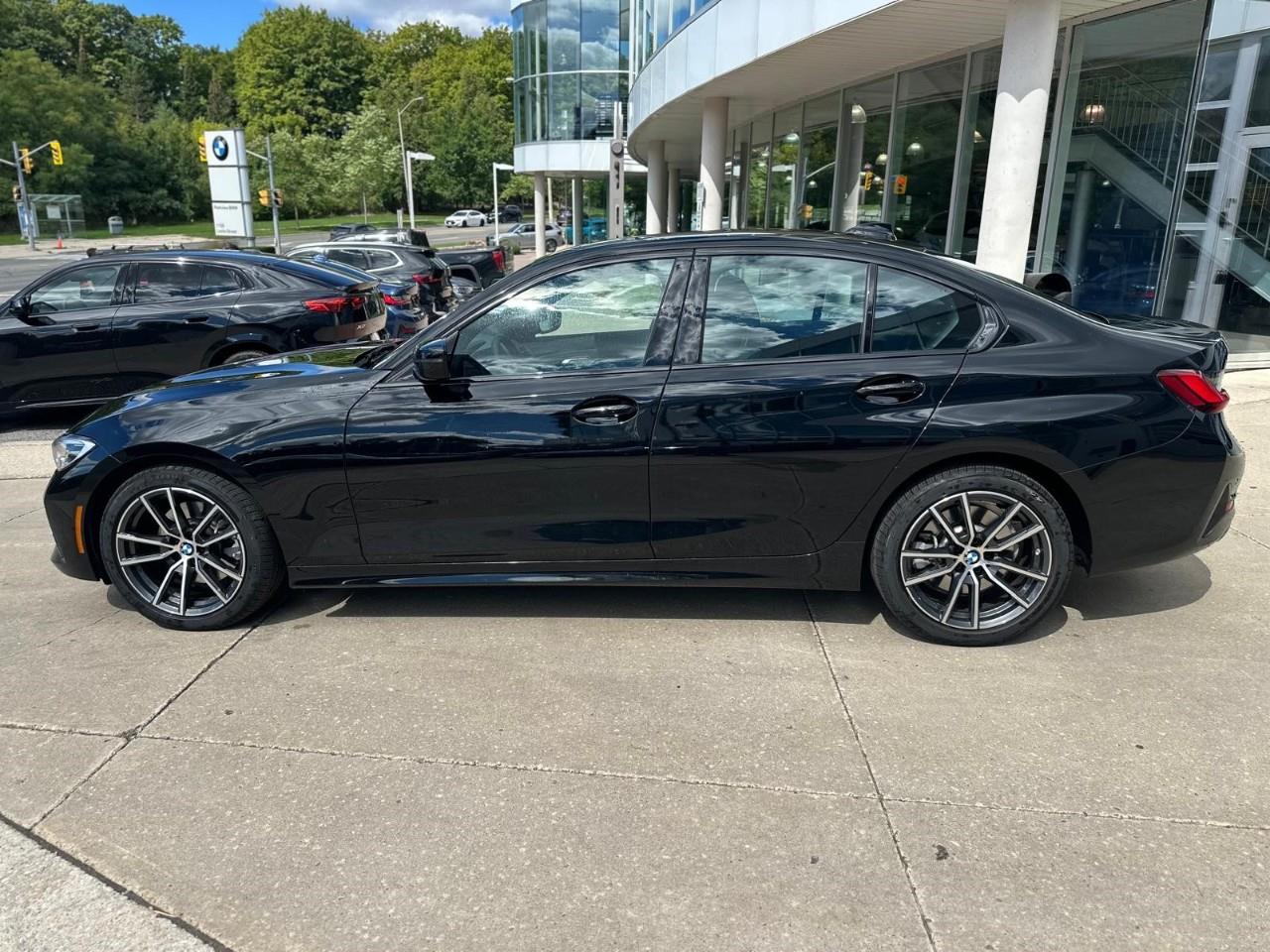 2022 BMW 330i xDrive, Toronto, Cash