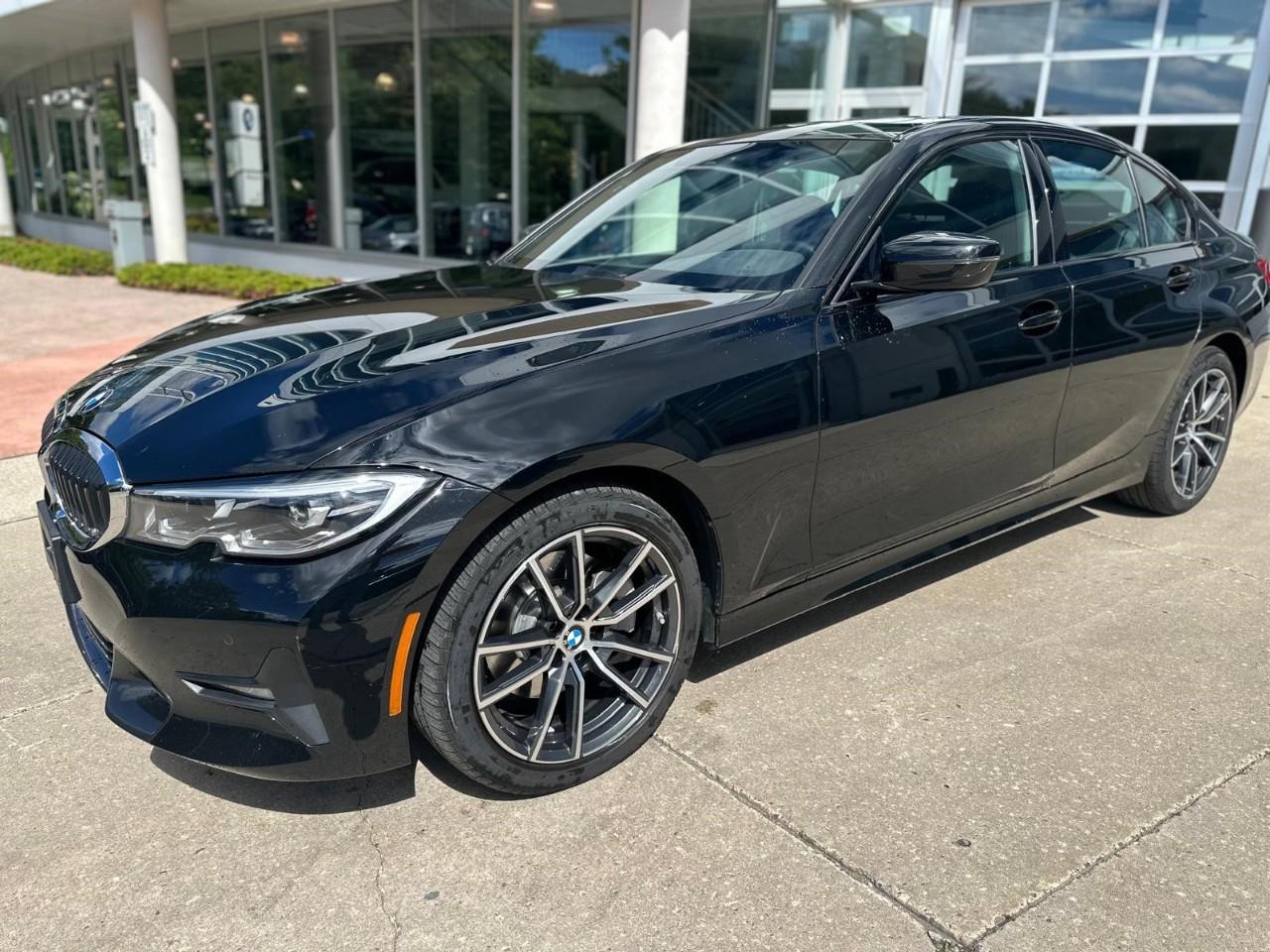 2022 BMW 330i xDrive, Toronto, Cash