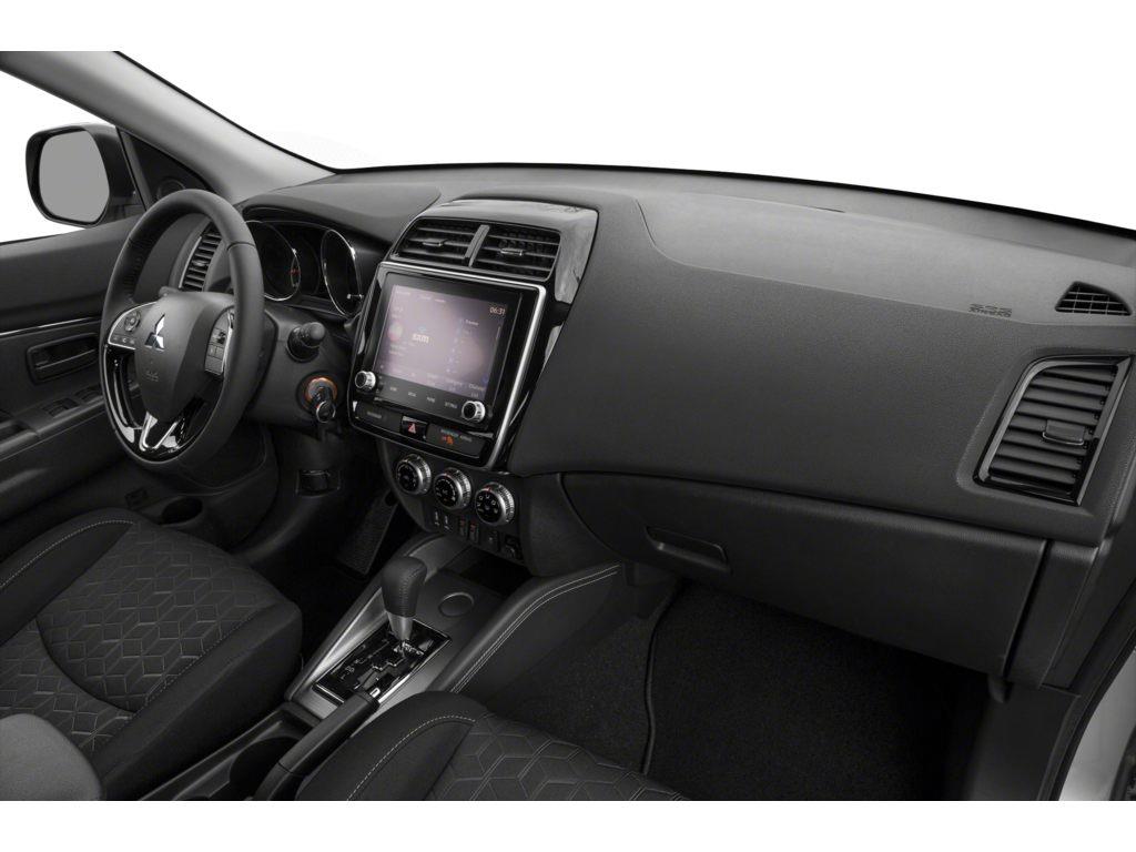 2025 Mitsubishi RVR ES