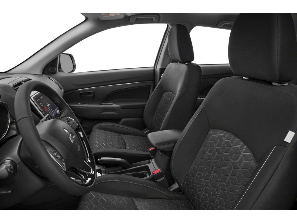 2025 Mitsubishi RVR ES