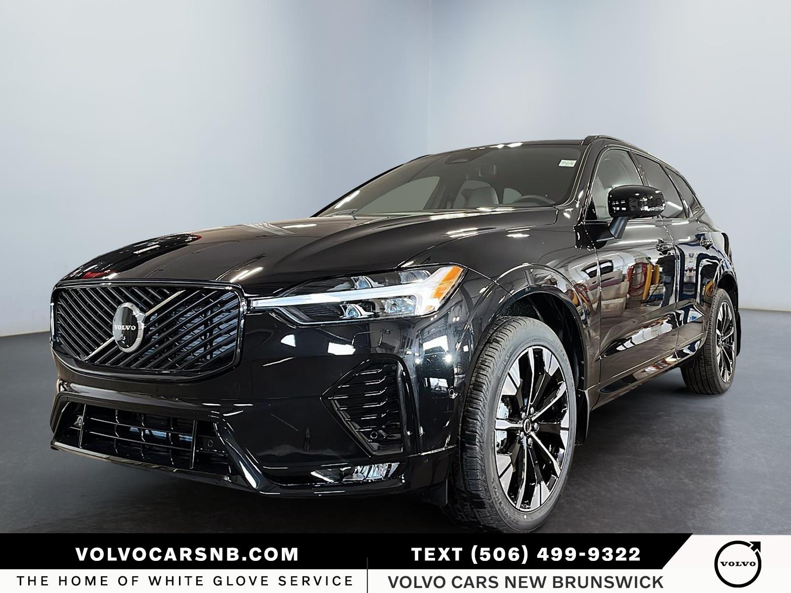 2026 Volvo XC60  B5 Plus Dark Theme
