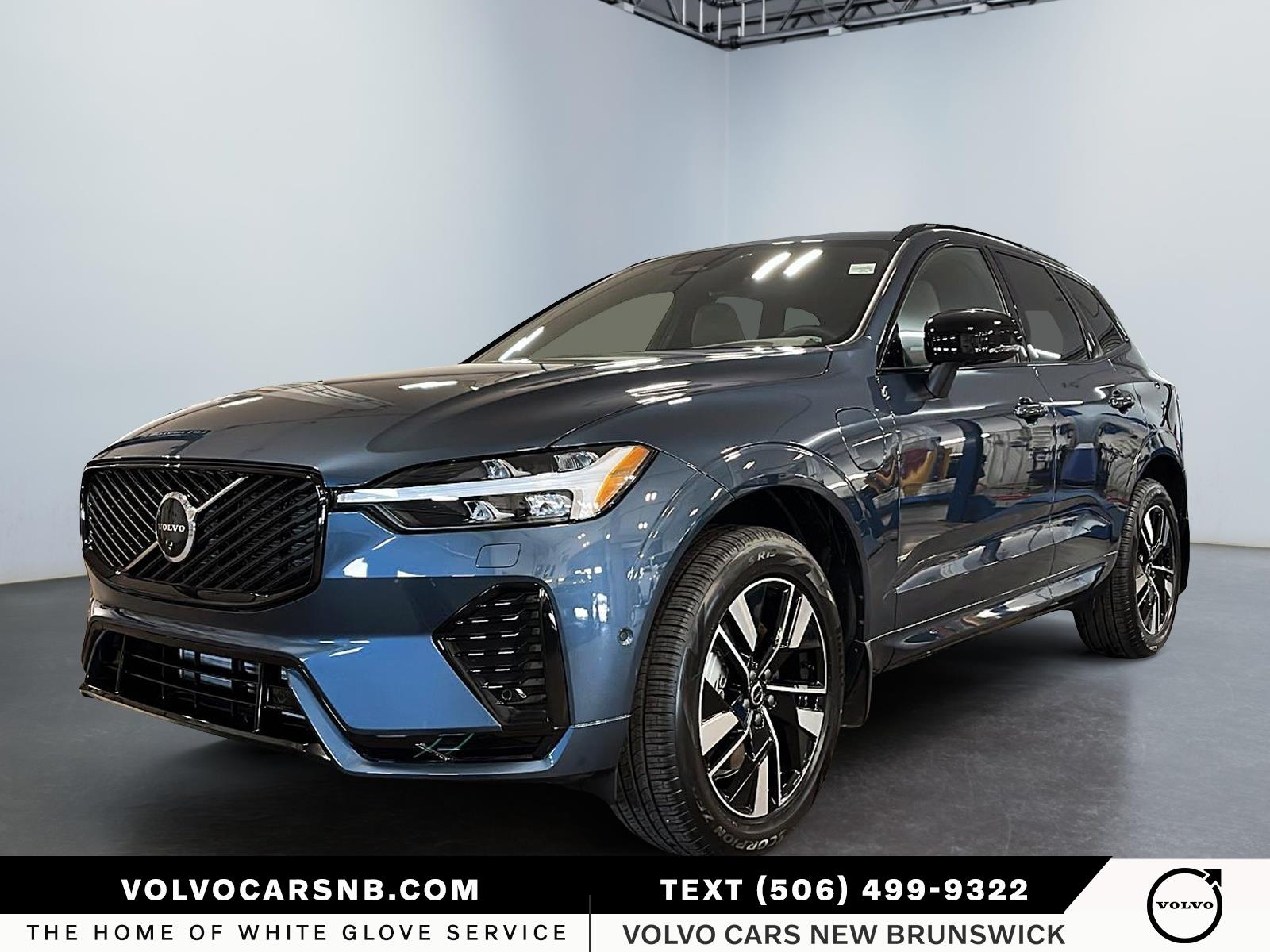2026 Volvo XC60 Plug-In Hybrid  T8 Plus Dark Theme