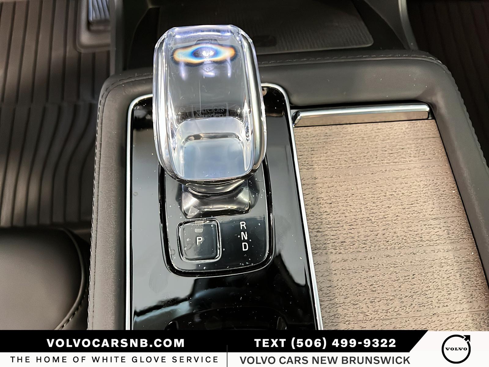 2026 Volvo XC90 B6 Core Bright Theme