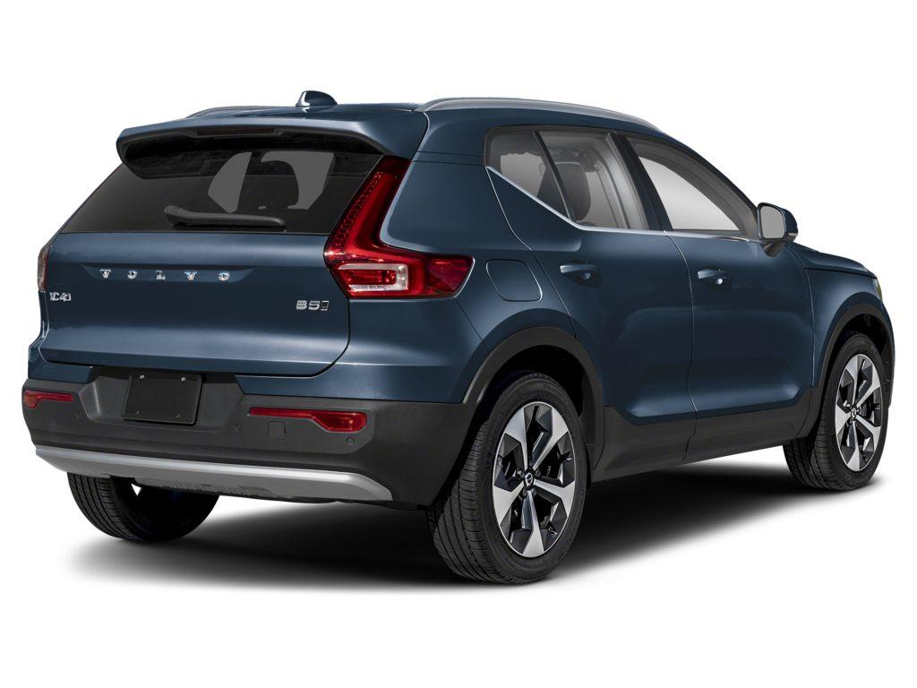 2026 Volvo XC40 B5 Plus Dark Theme