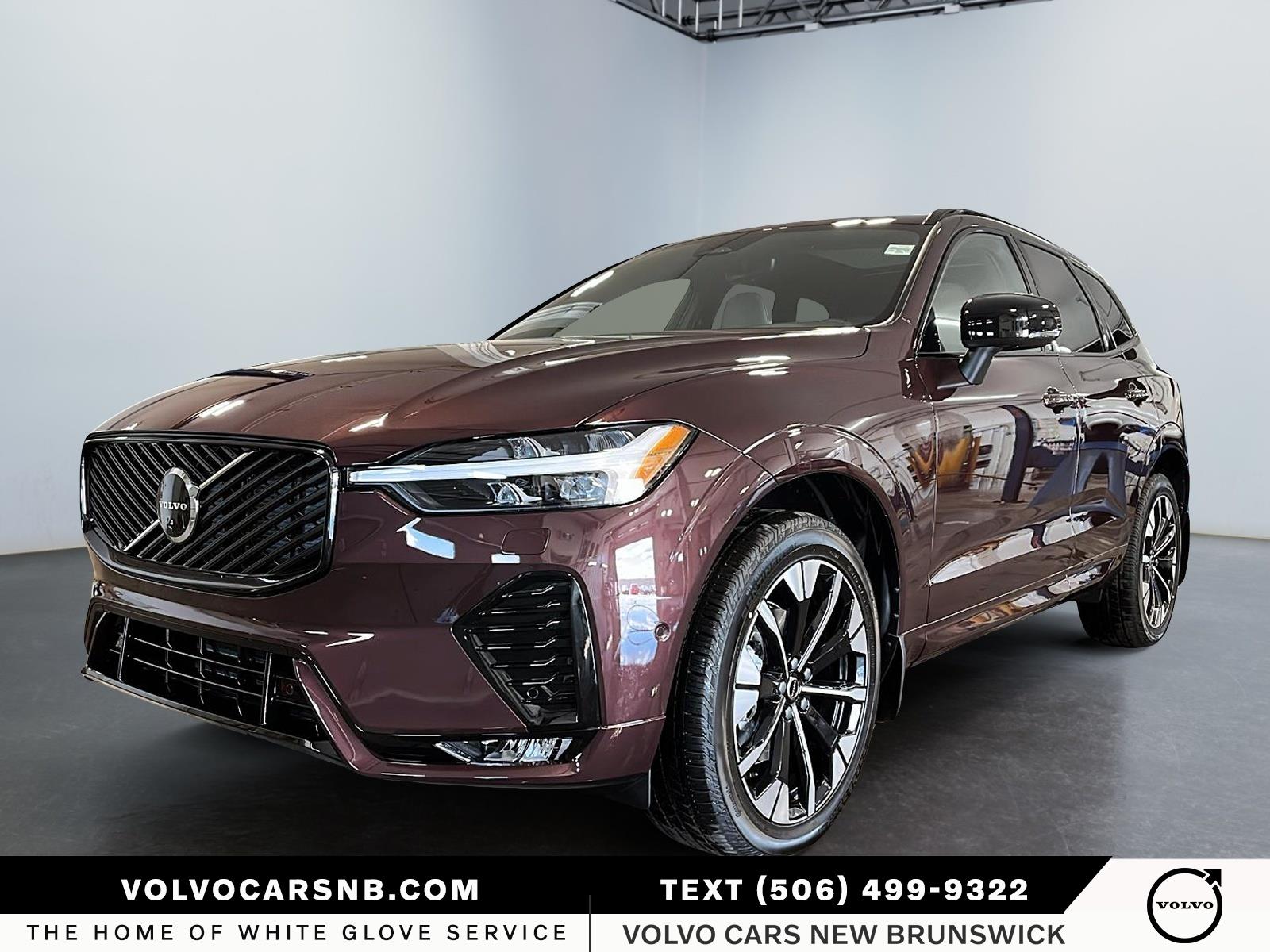 2026 Volvo XC60  B5 Plus Dark Theme