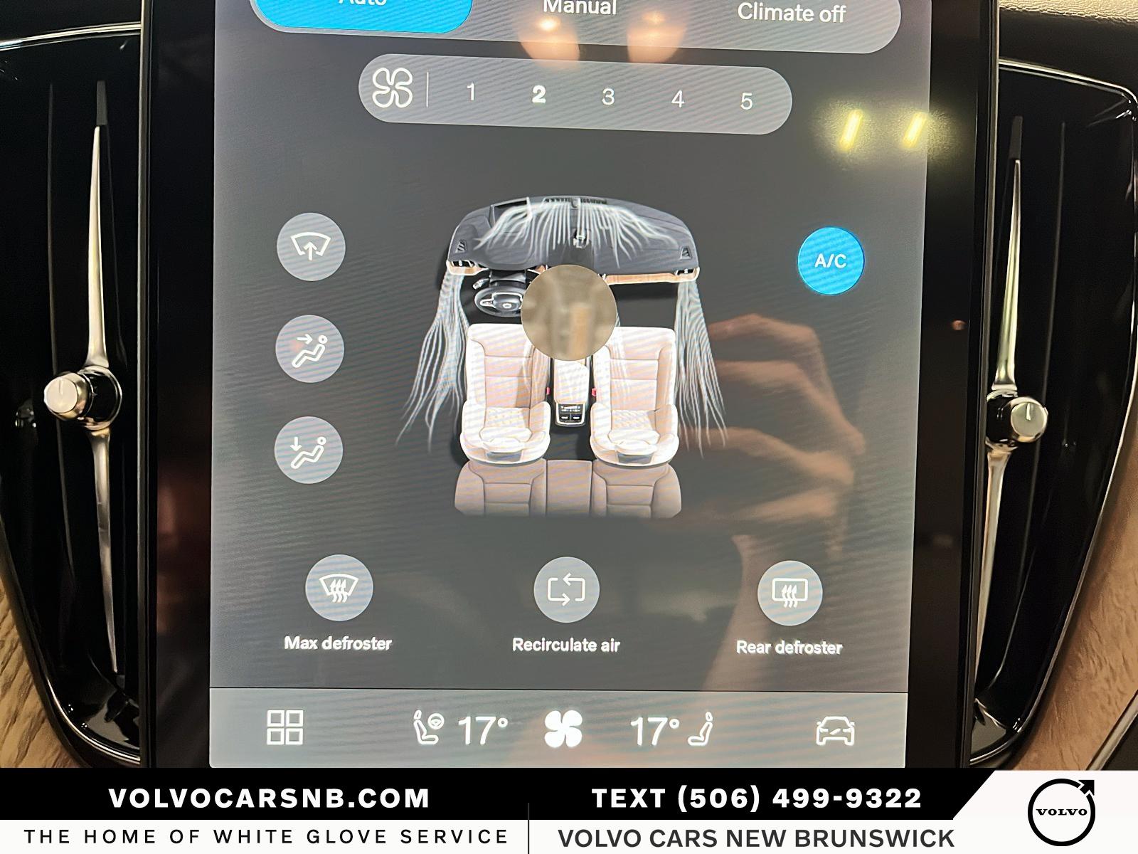 2026 Volvo XC60 B5 Plus Dark Theme