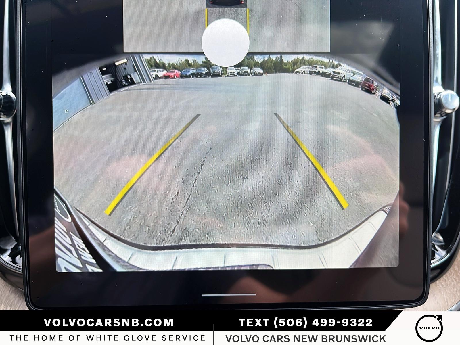 2026 Volvo XC60 B5 Plus Dark Theme