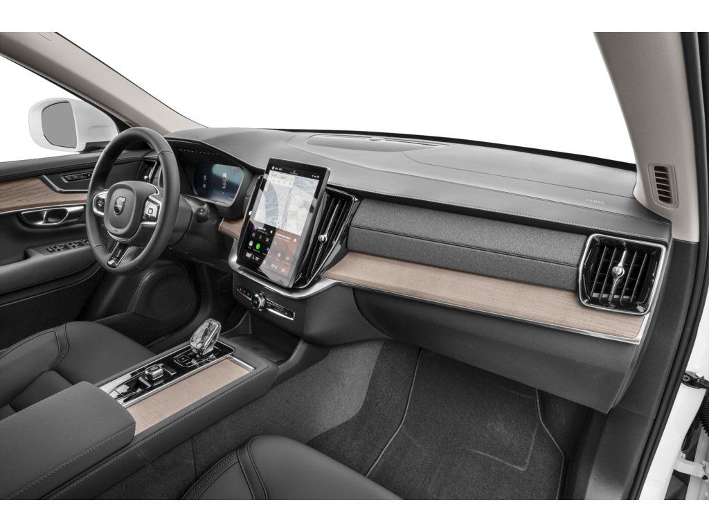 2026 Volvo XC90 B6 Ultra Bright Theme