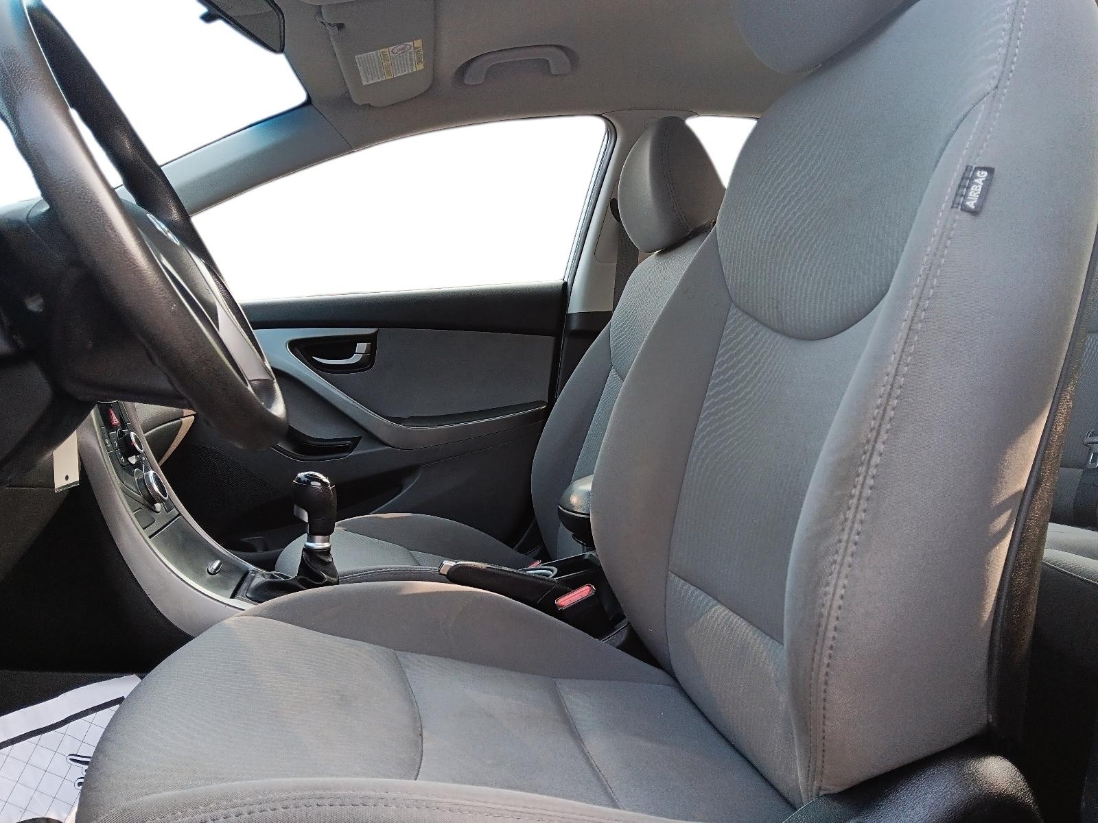 2016 Hyundai Elantra L