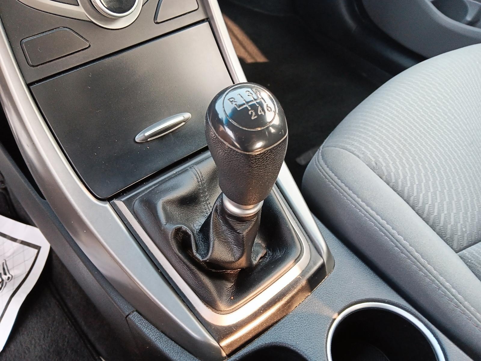 2016 Hyundai Elantra L