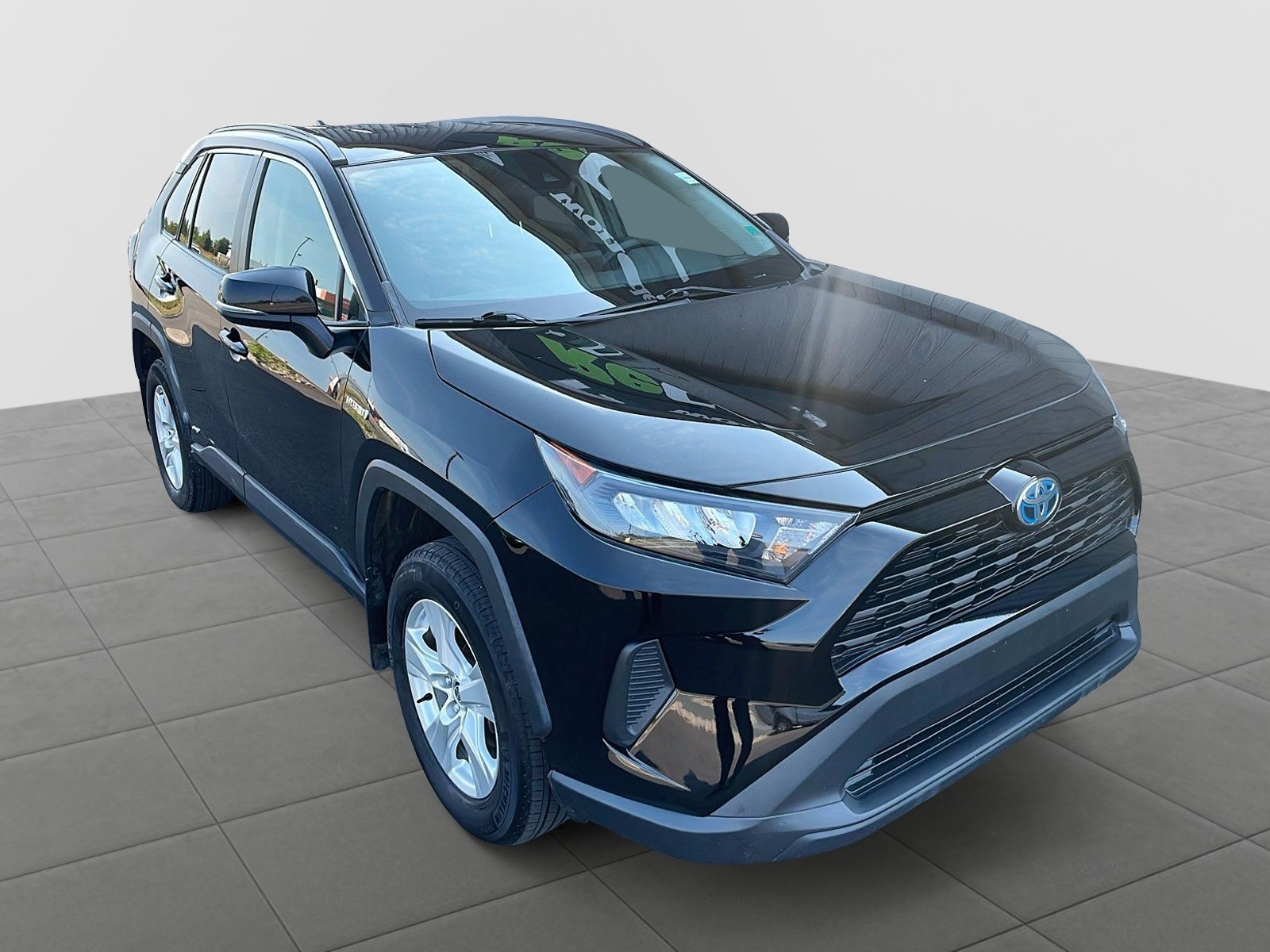 2021 Toyota RAV4 Hybrid LE