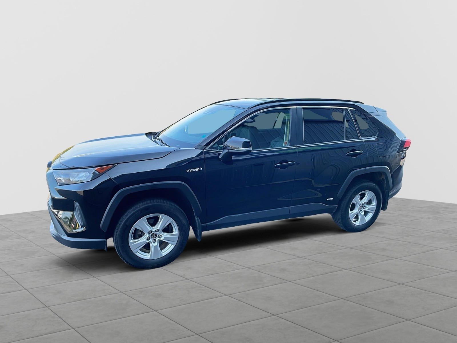 2021 Toyota RAV4 Hybrid LE