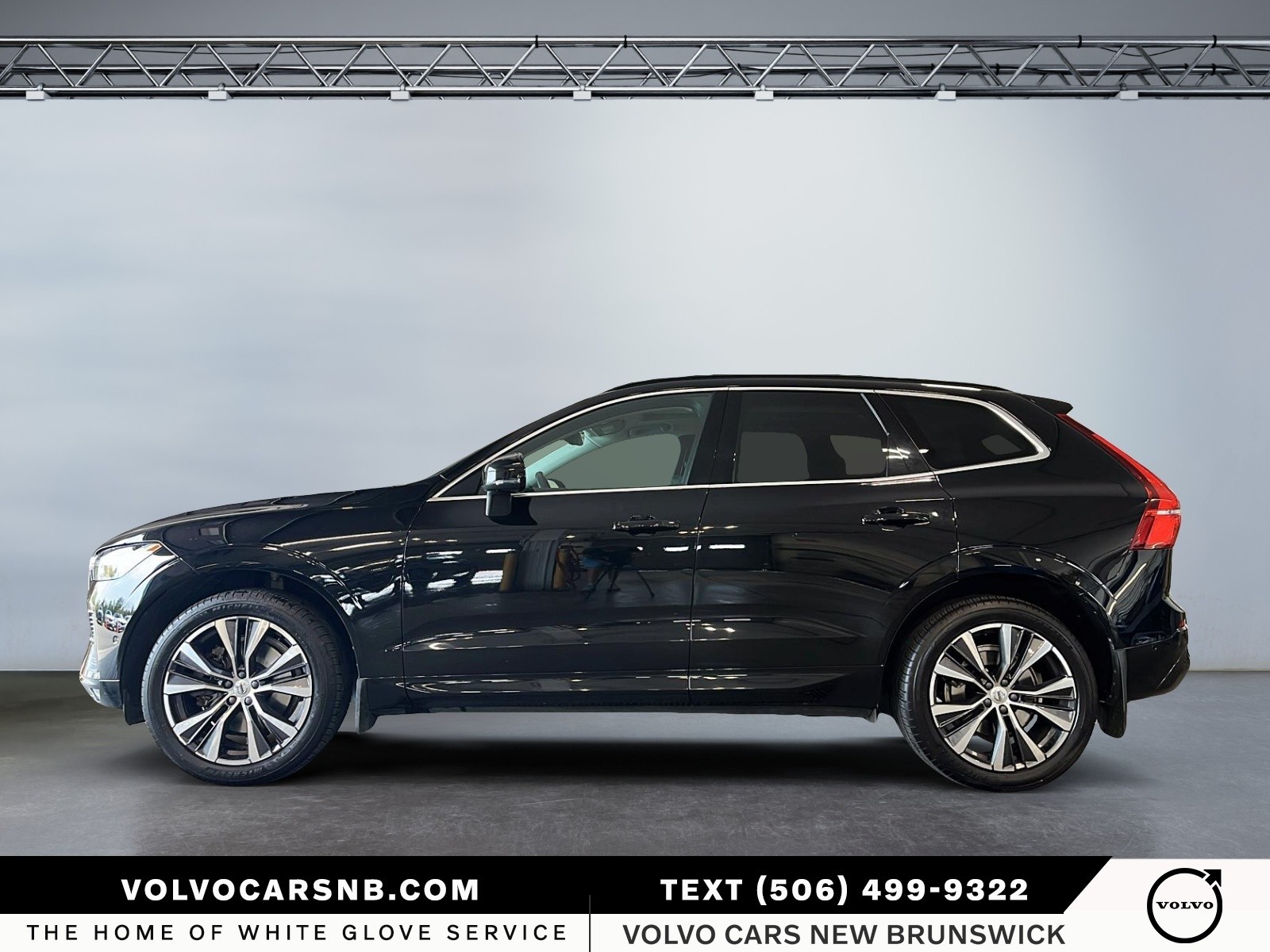 2022 Volvo XC60 B6 Momentum