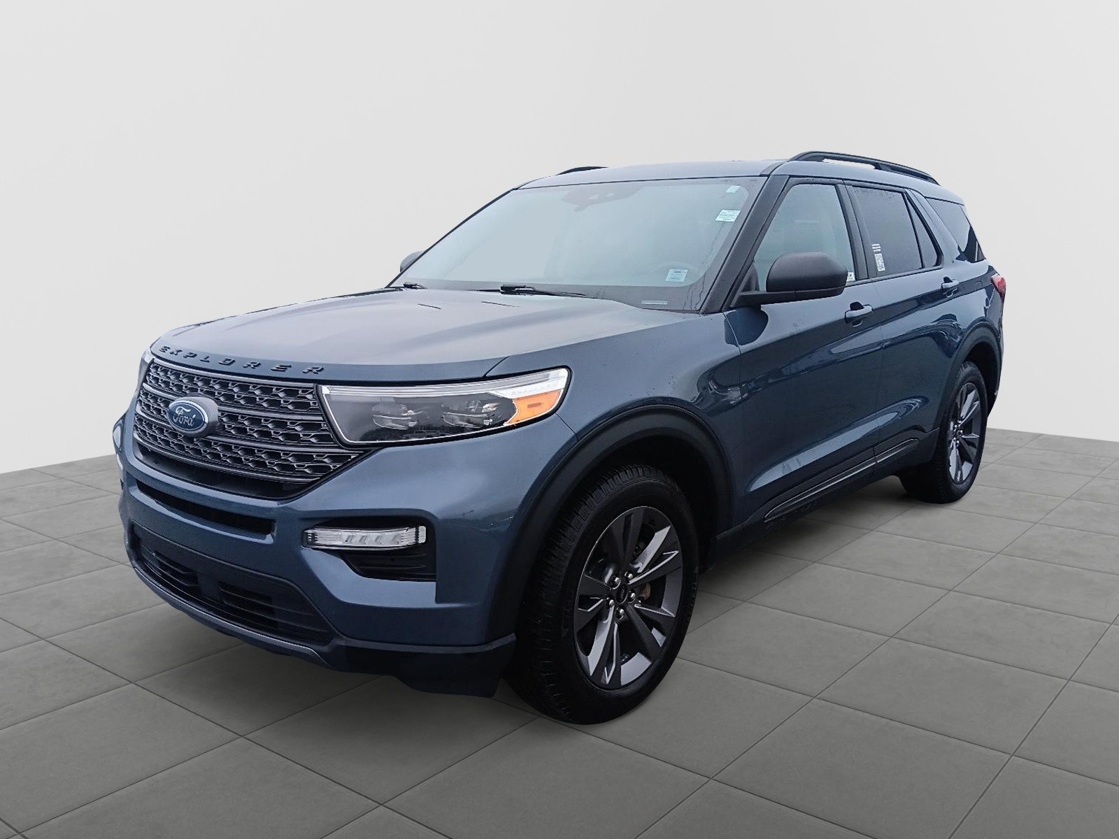 2021 Ford Explorer  XLT