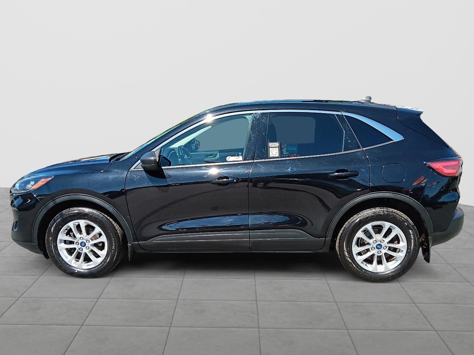 2022 Ford Escape SE Hybrid