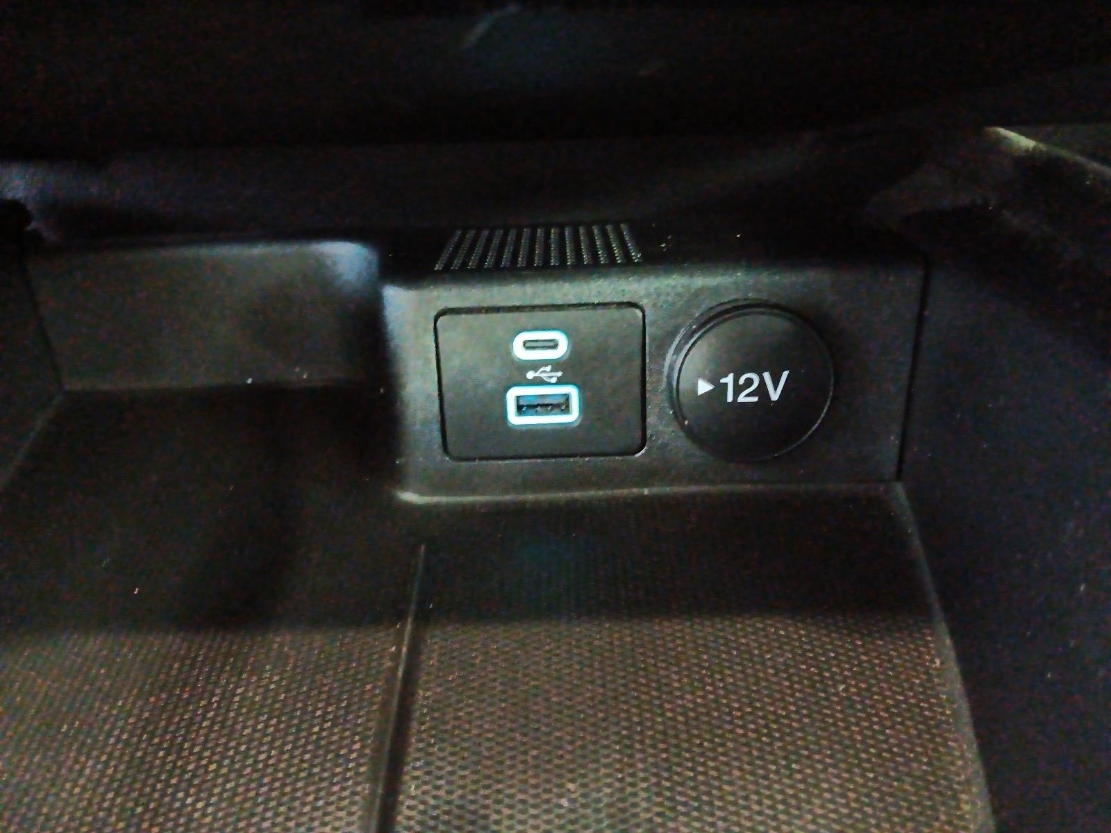 2022 Ford Escape SE Hybrid
