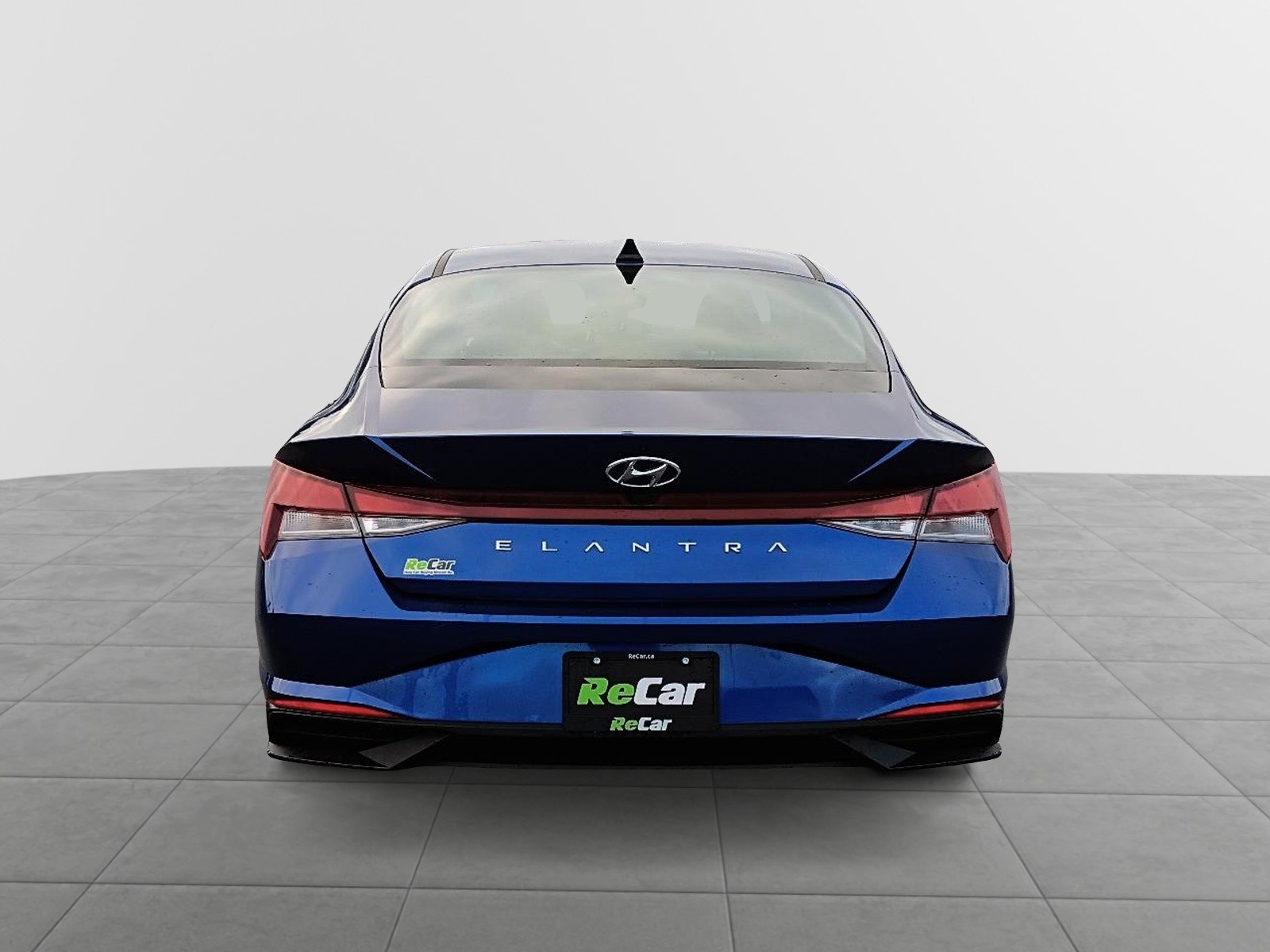 2023 Hyundai Elantra Preferred