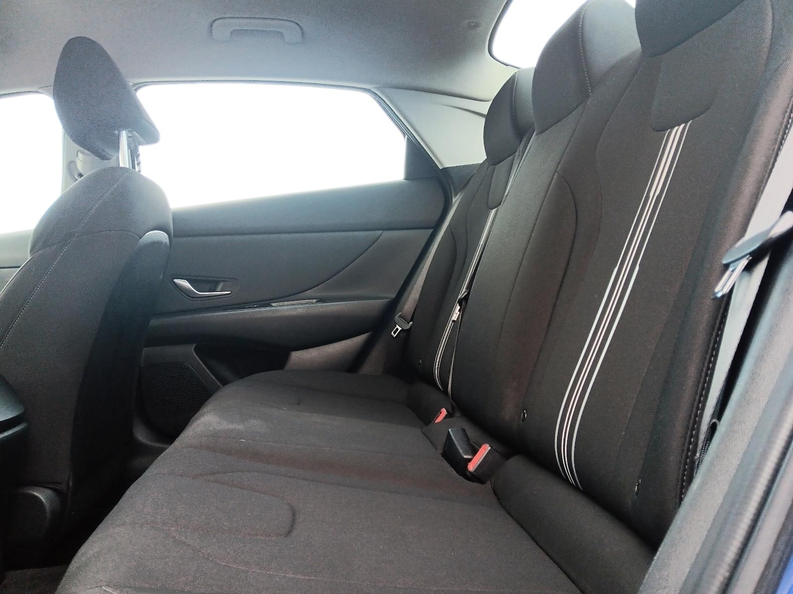 2023 Hyundai Elantra Preferred