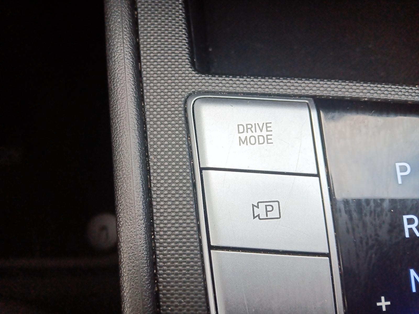 2023 Hyundai Elantra Preferred