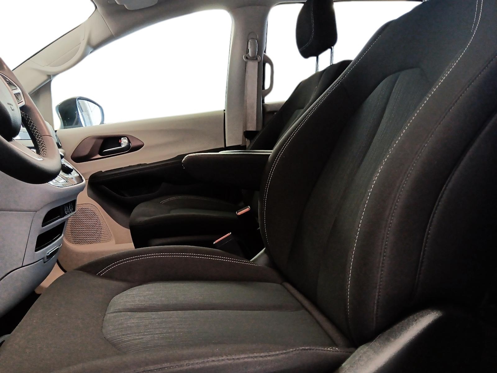 2024 Chrysler Grand Caravan SXT