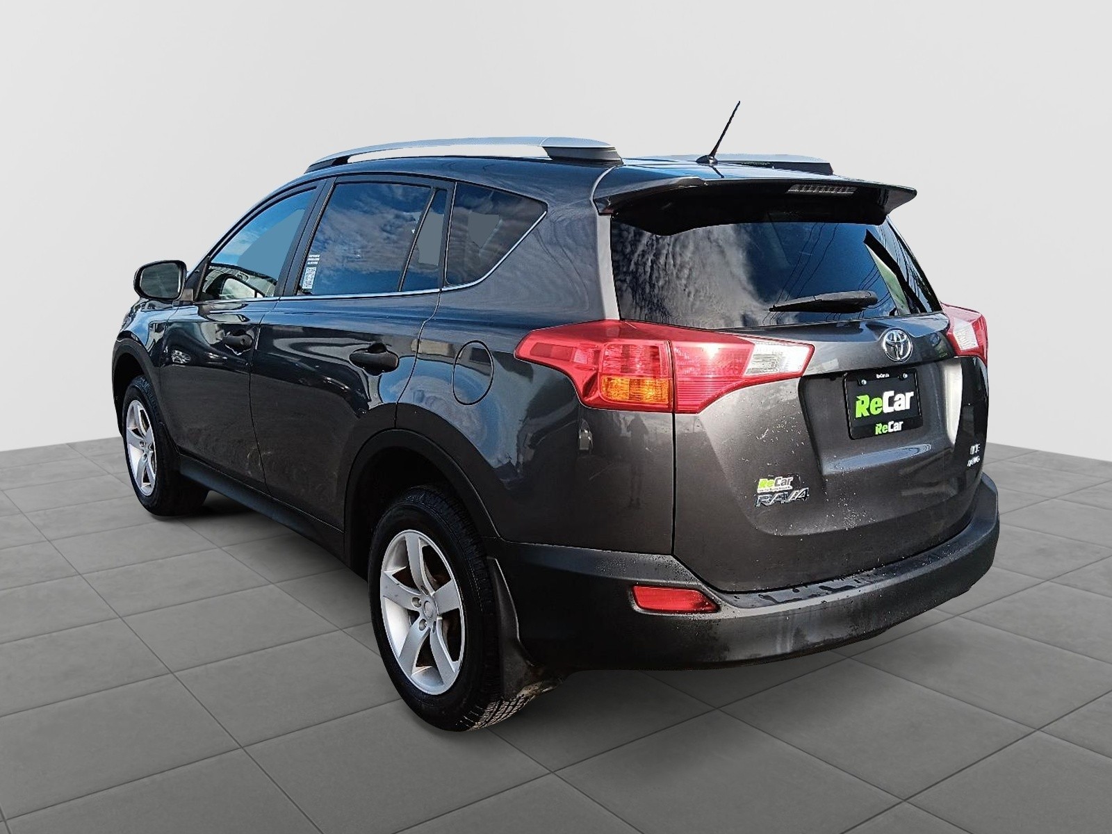 2013 Toyota RAV4 LE