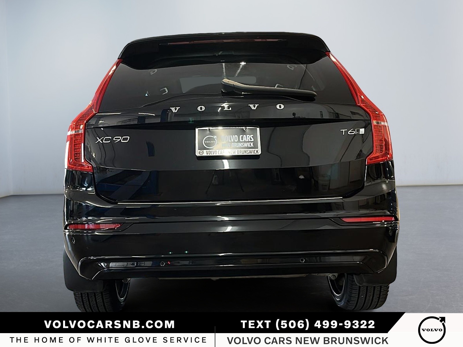2022 Volvo XC90 T6 R-Design 7 Passenger