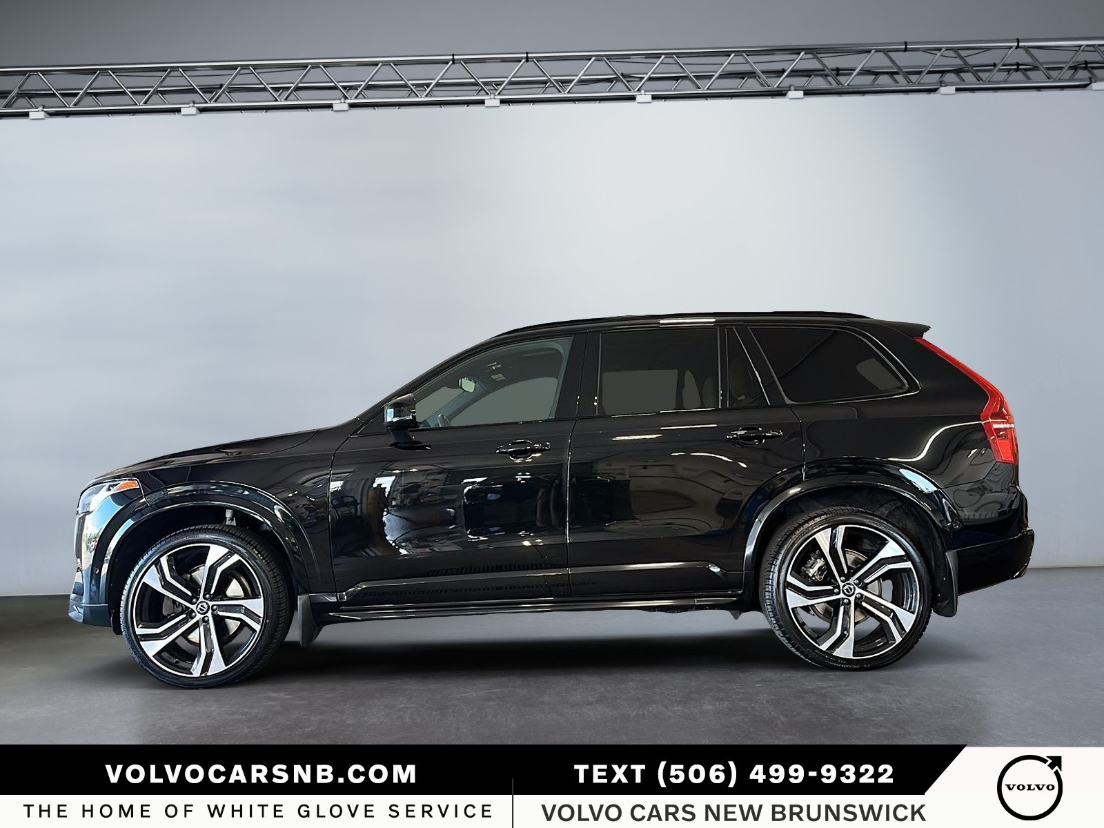 2022 Volvo XC90 T6 R-Design 7 Passenger