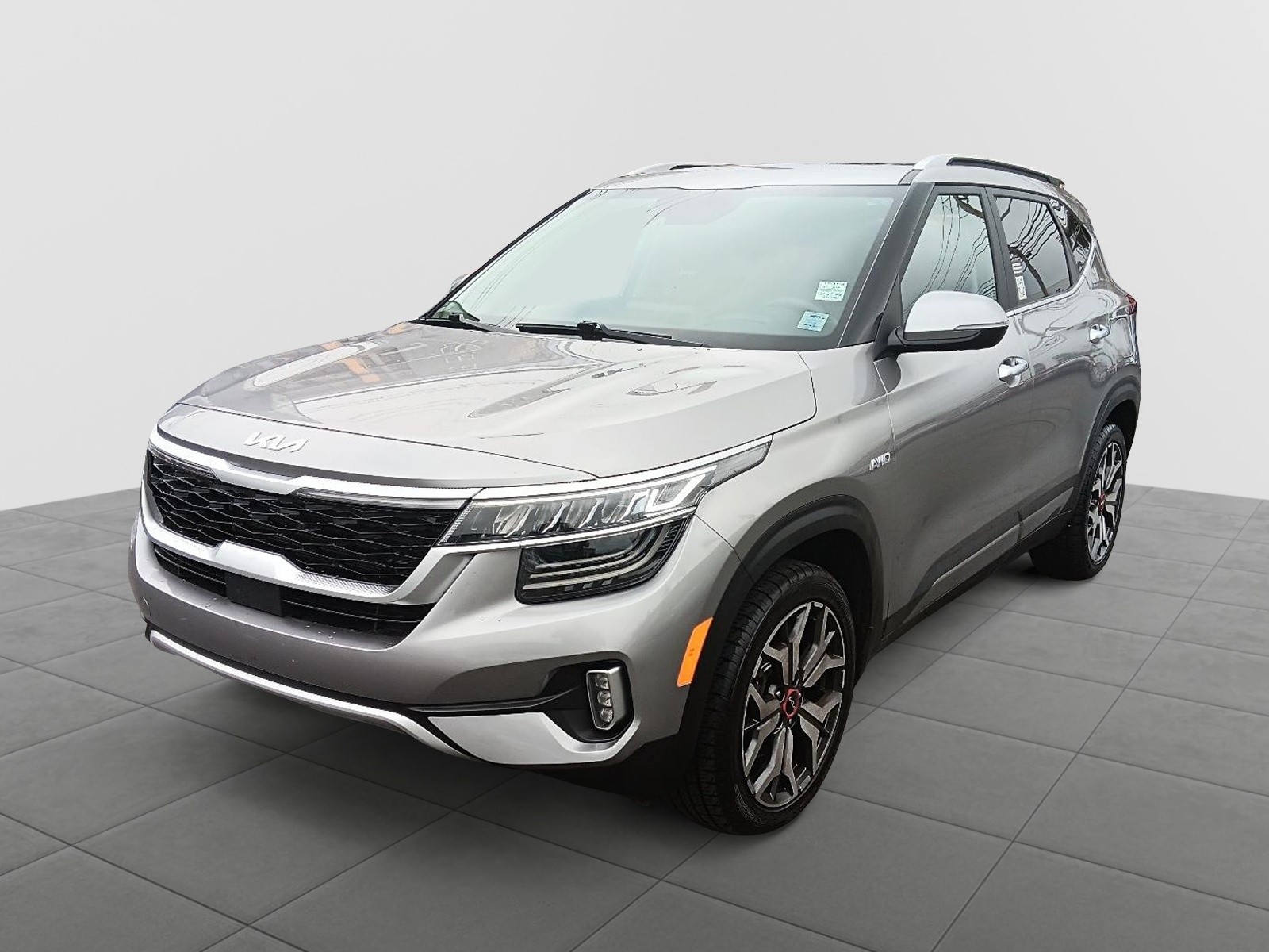 2022 Kia Seltos  SX Turbo w/Black Interior