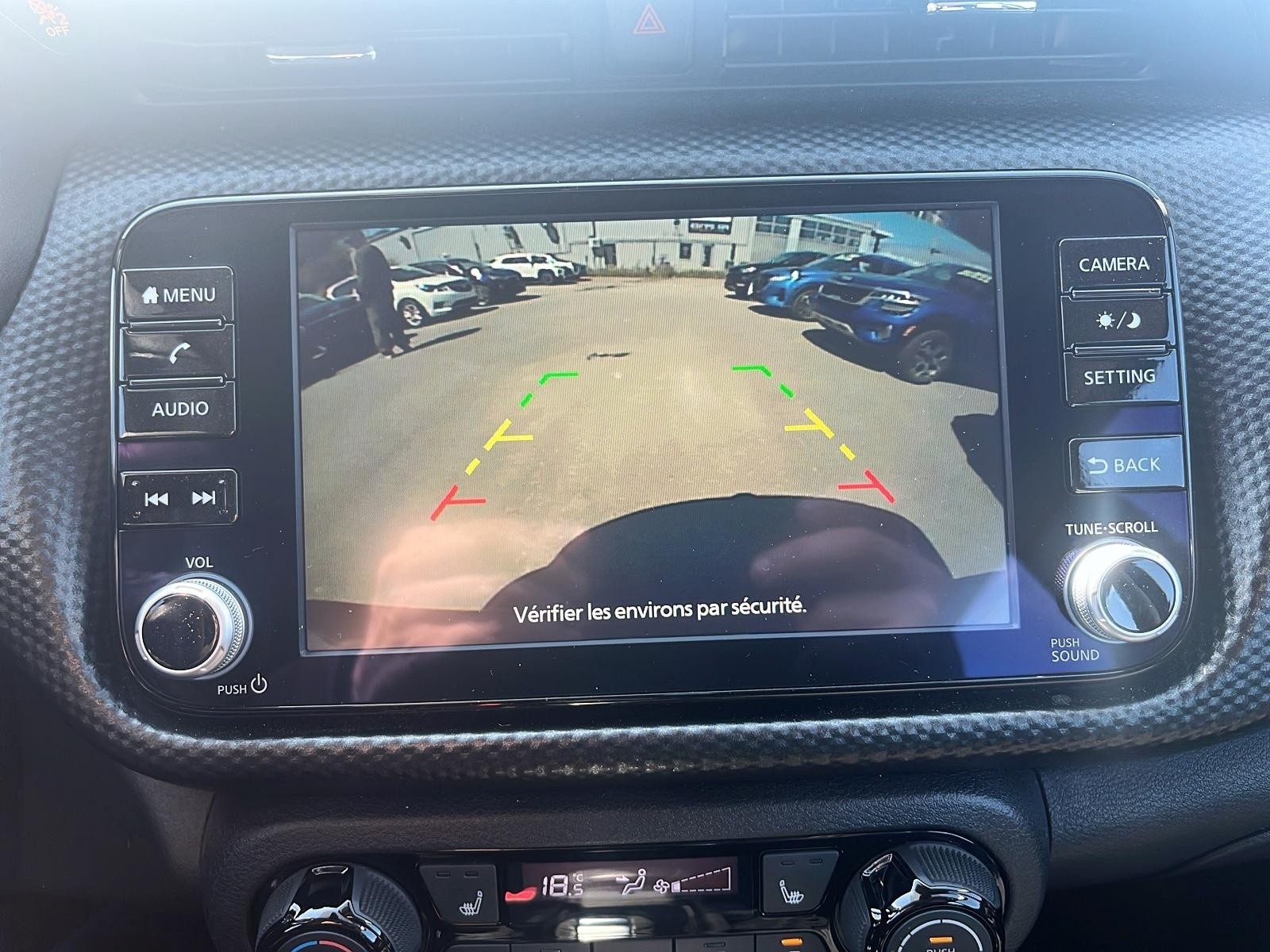 2023 Nissan Kicks SV