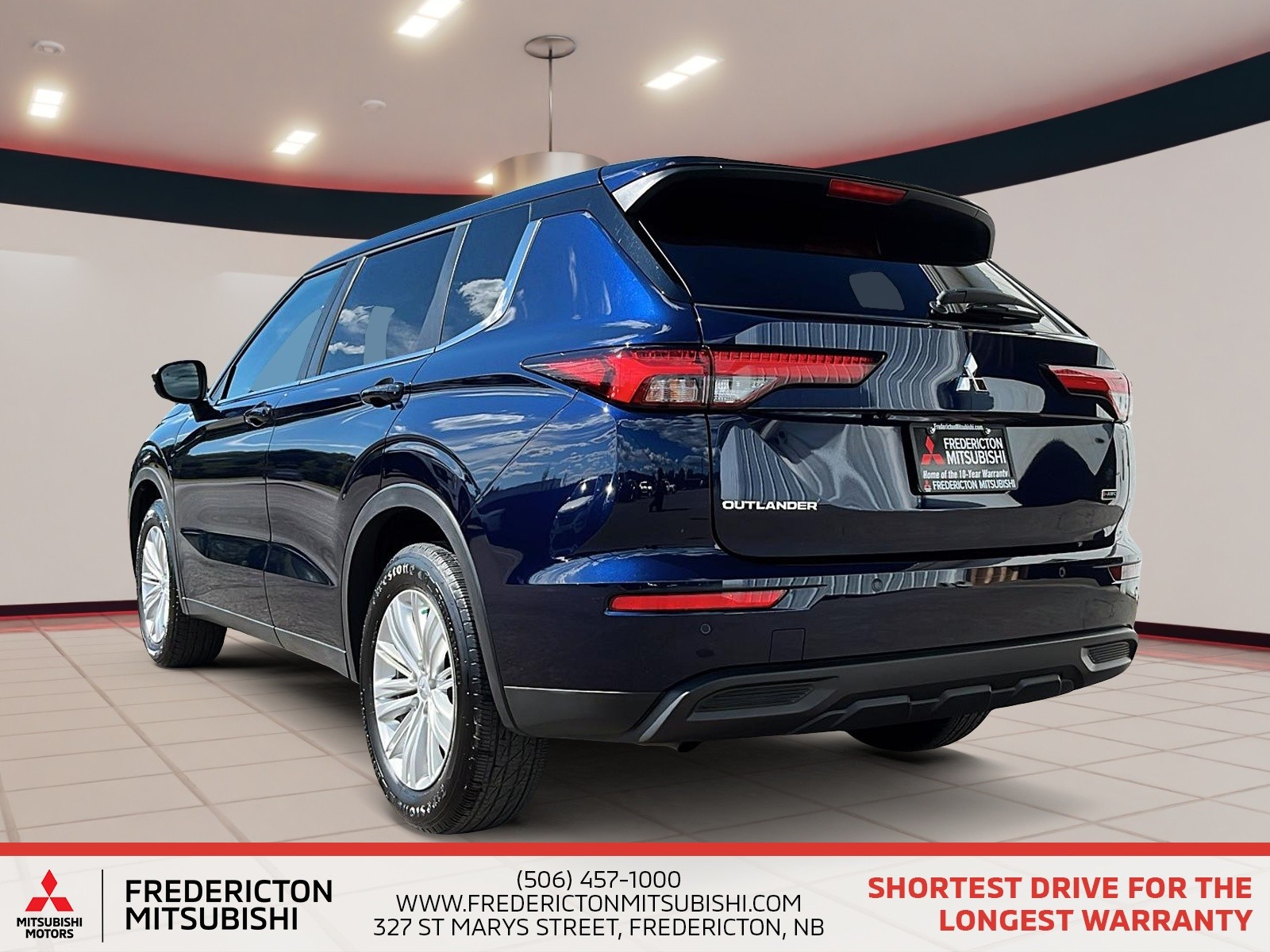 2024 Mitsubishi Outlander ES
