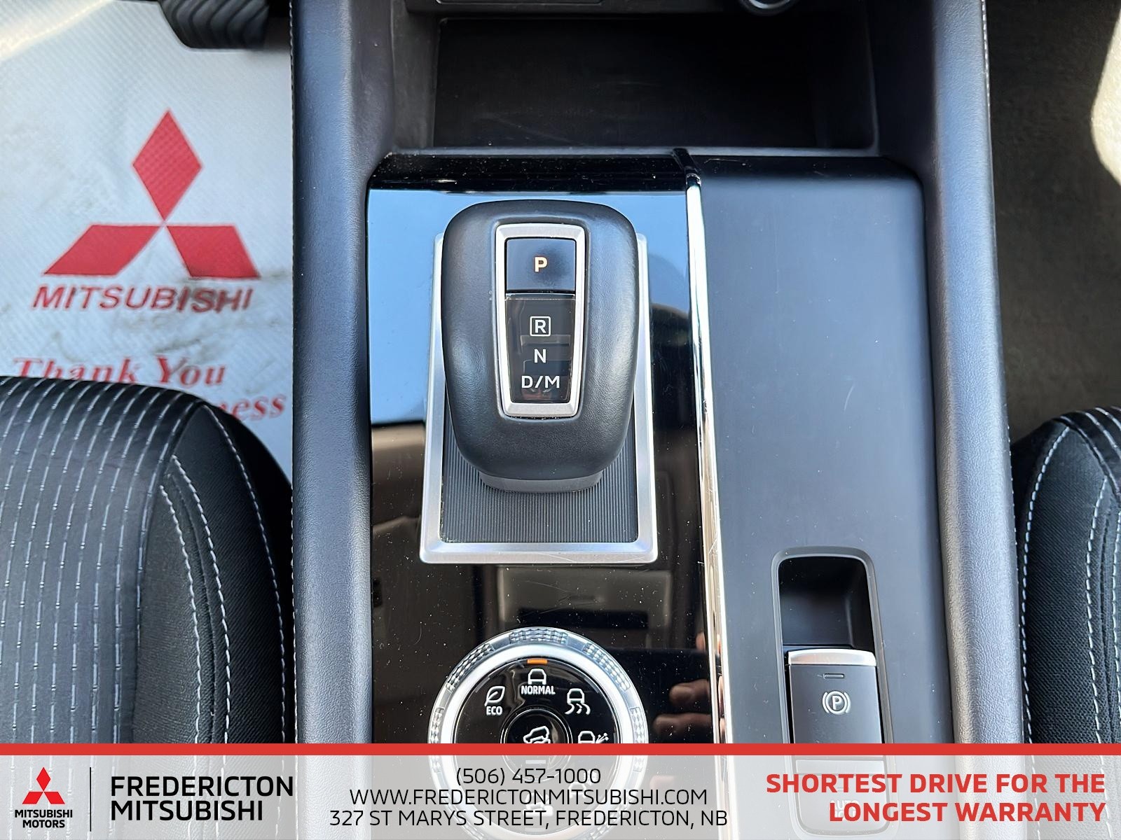 2024 Mitsubishi Outlander ES
